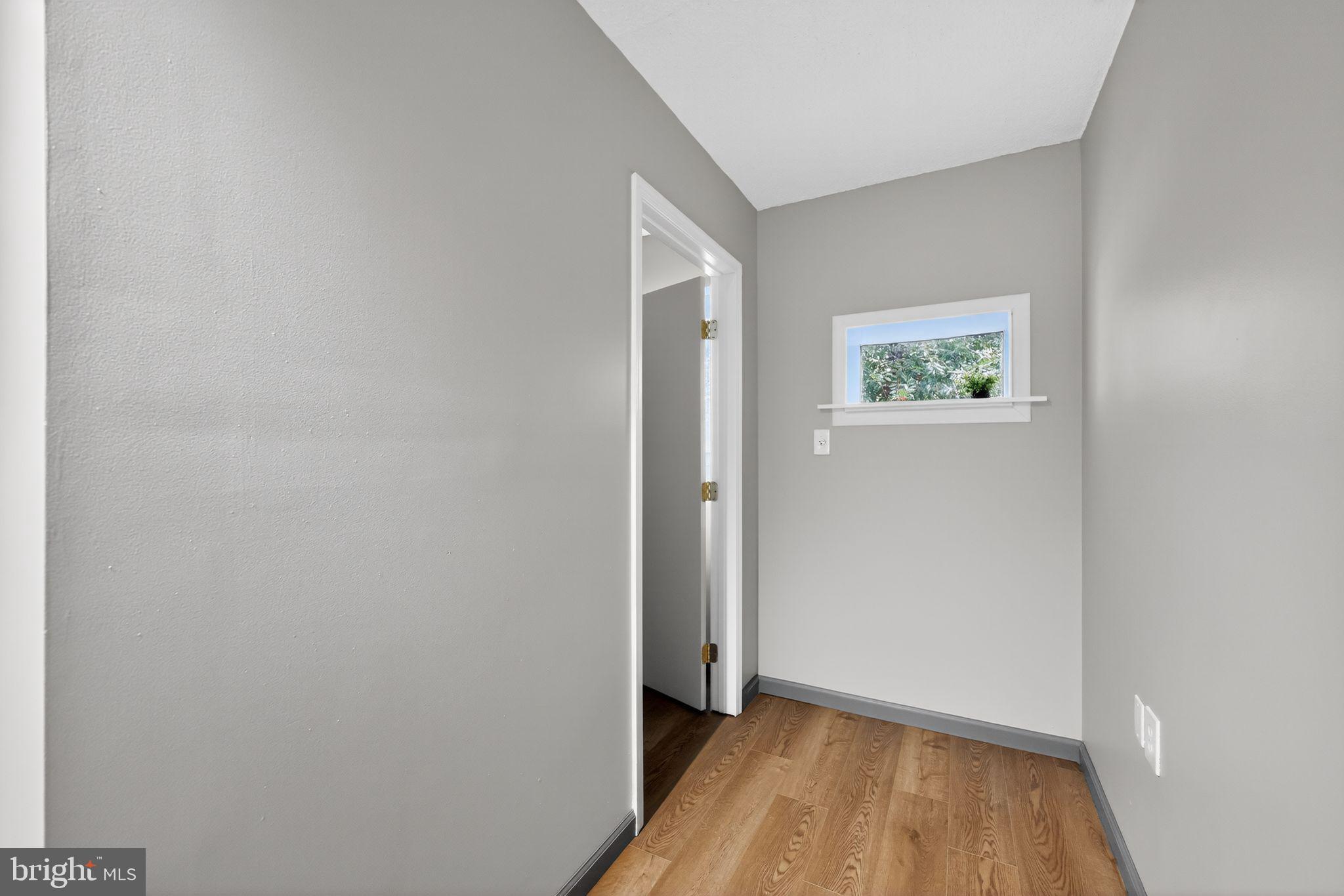 400 GLENDALE ROAD G-33