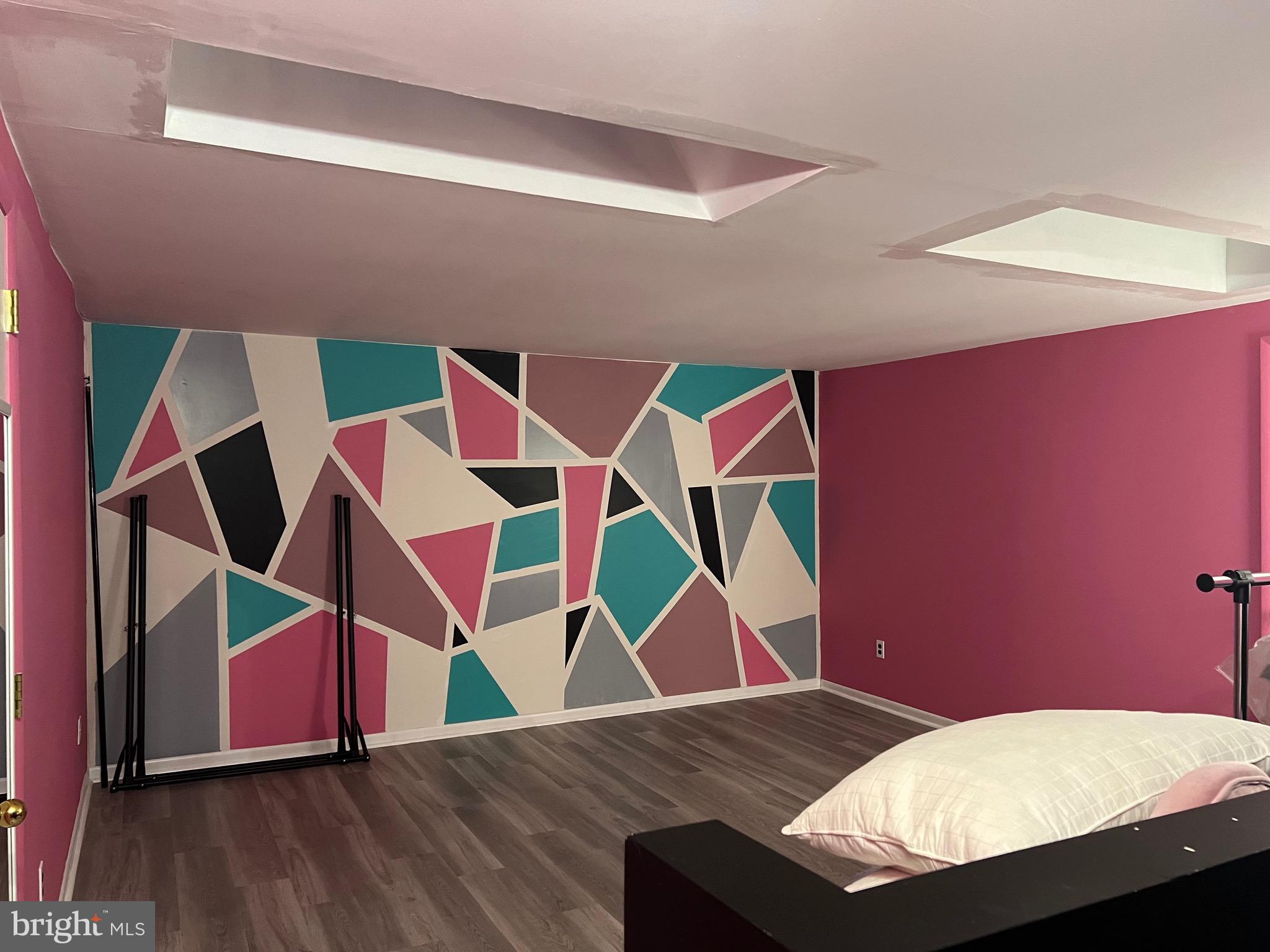 LIONGATE - Residential