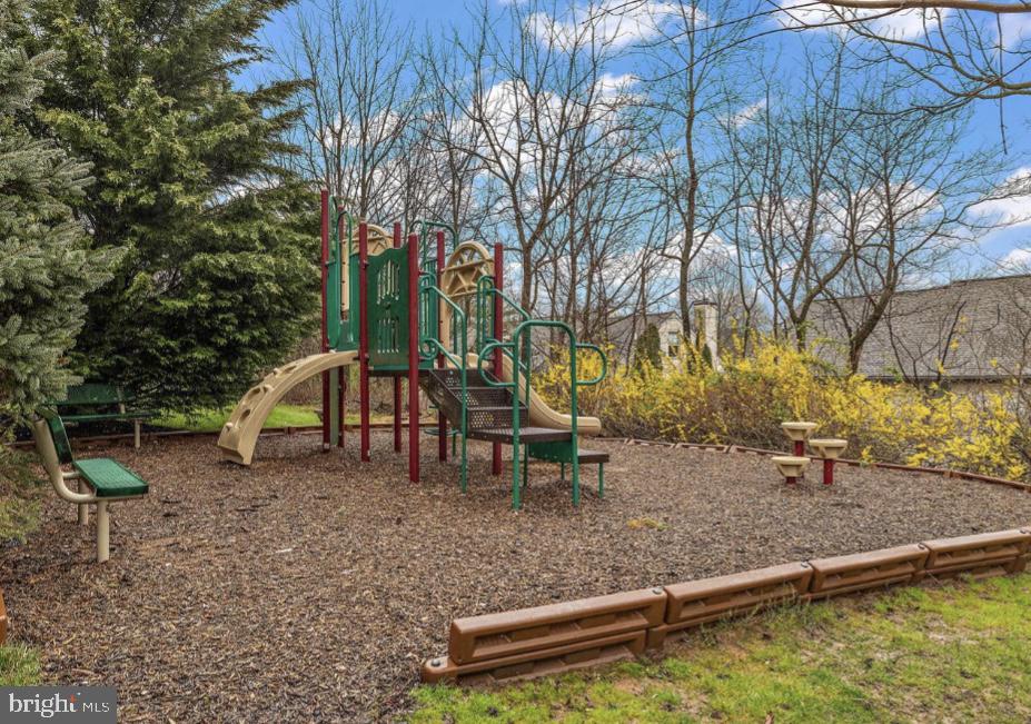 LIONGATE - Residential