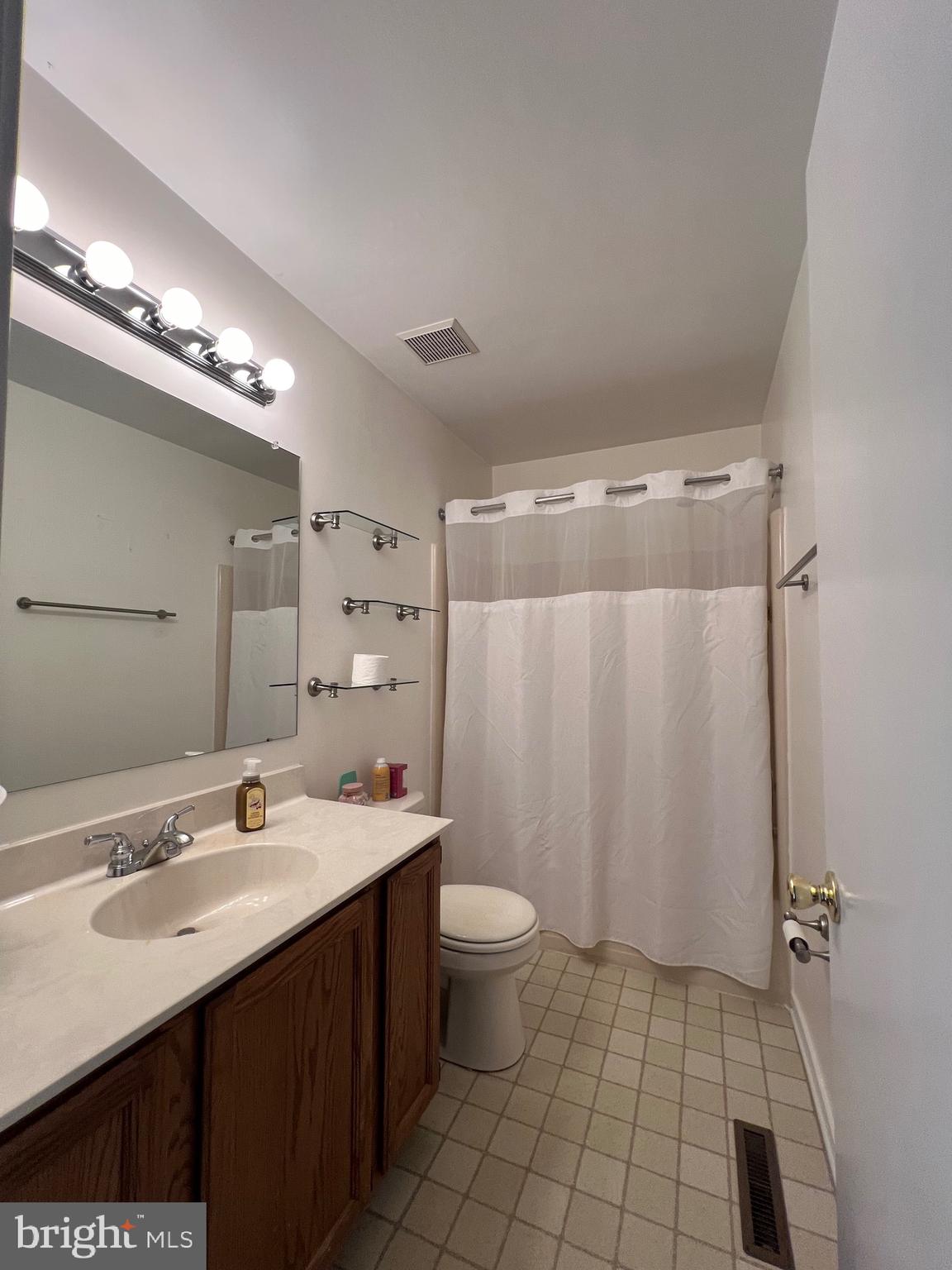 LIONGATE - Residential