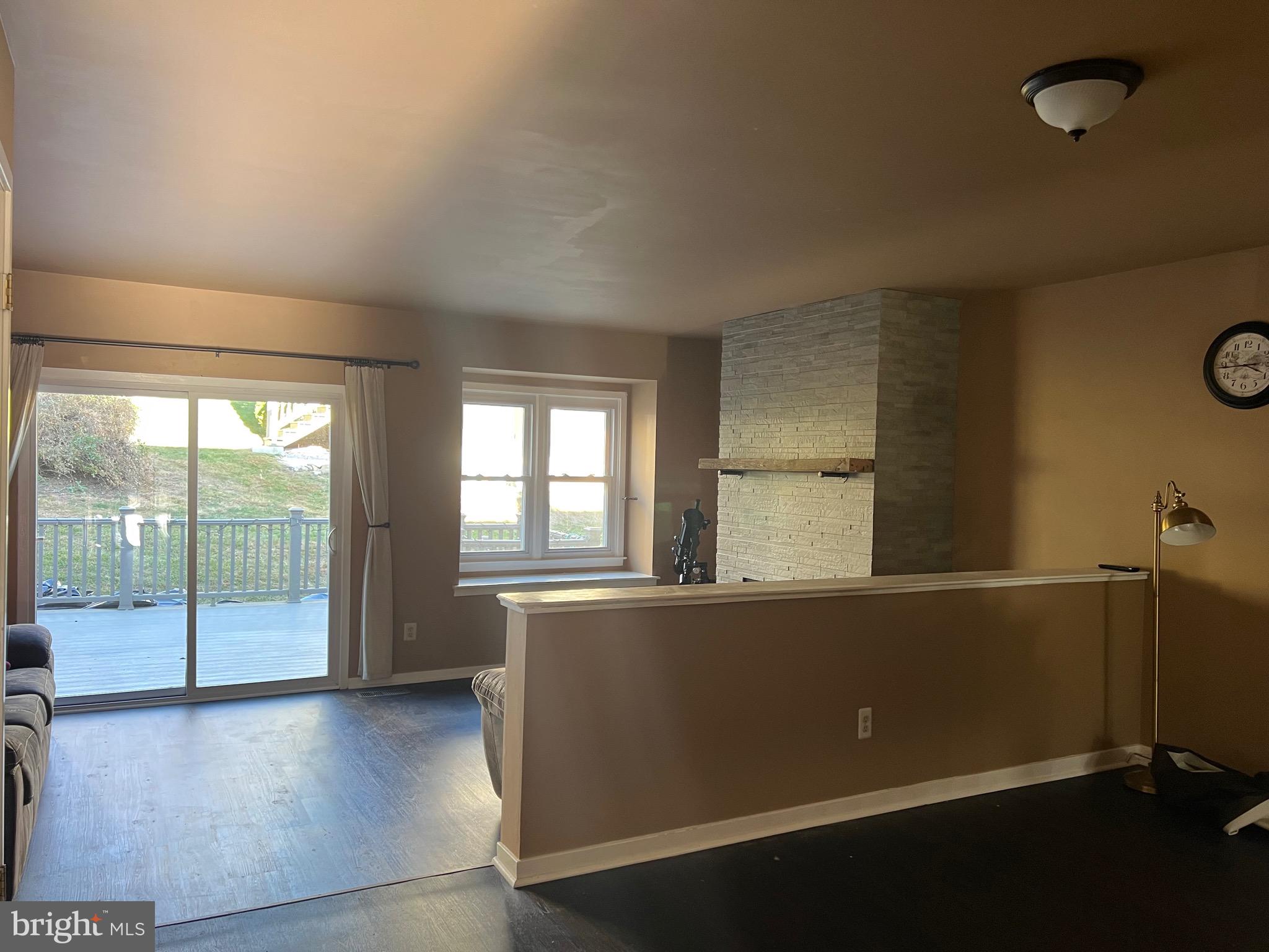 LIONGATE - Residential