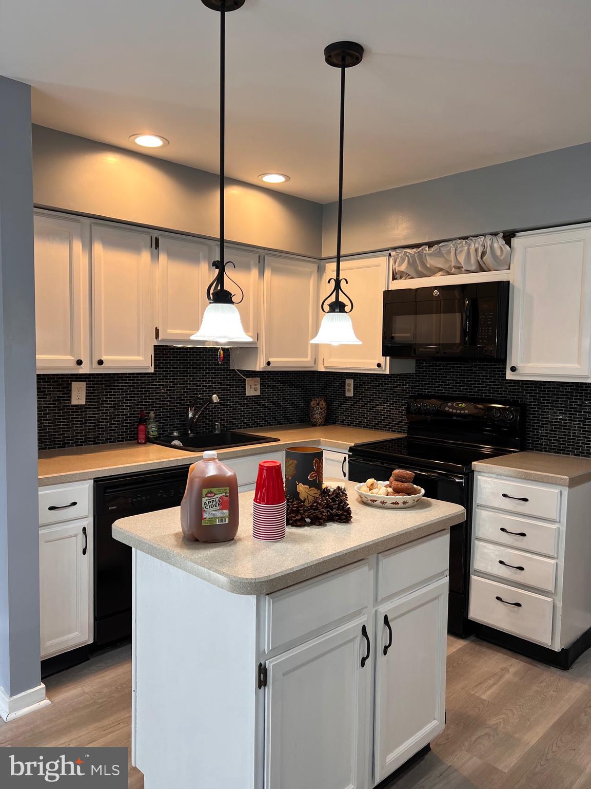 LIONGATE - Residential