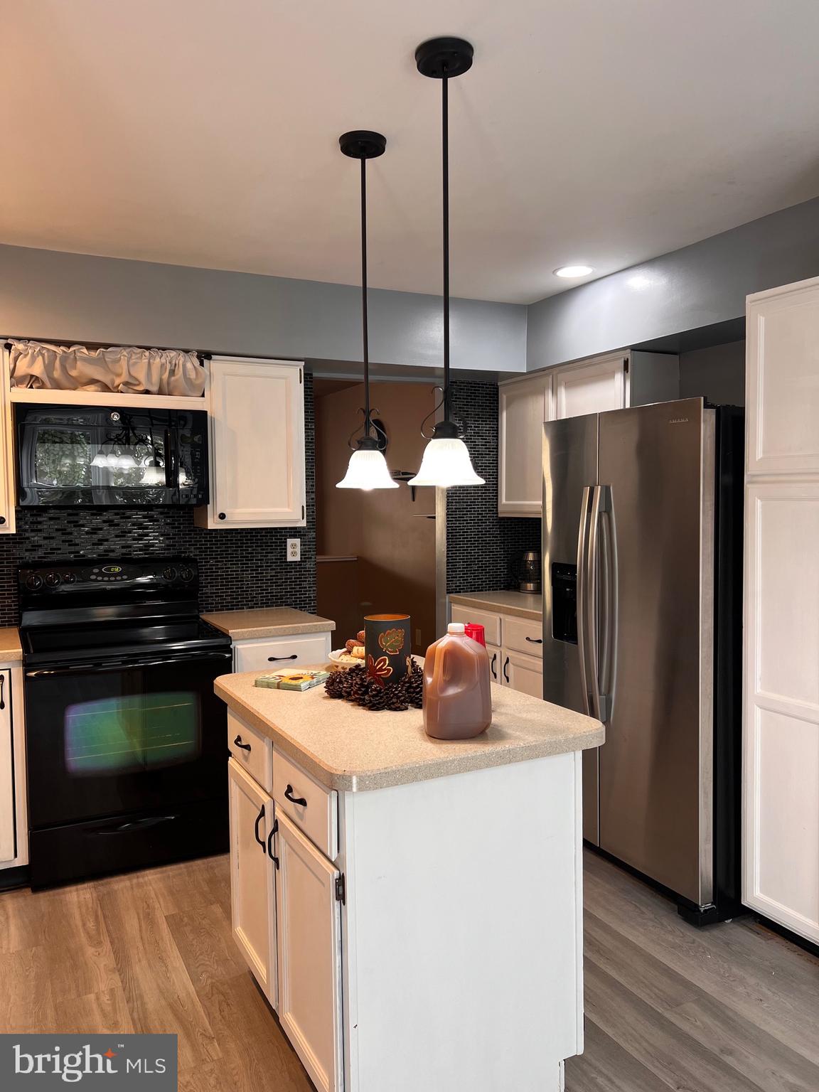 LIONGATE - Residential