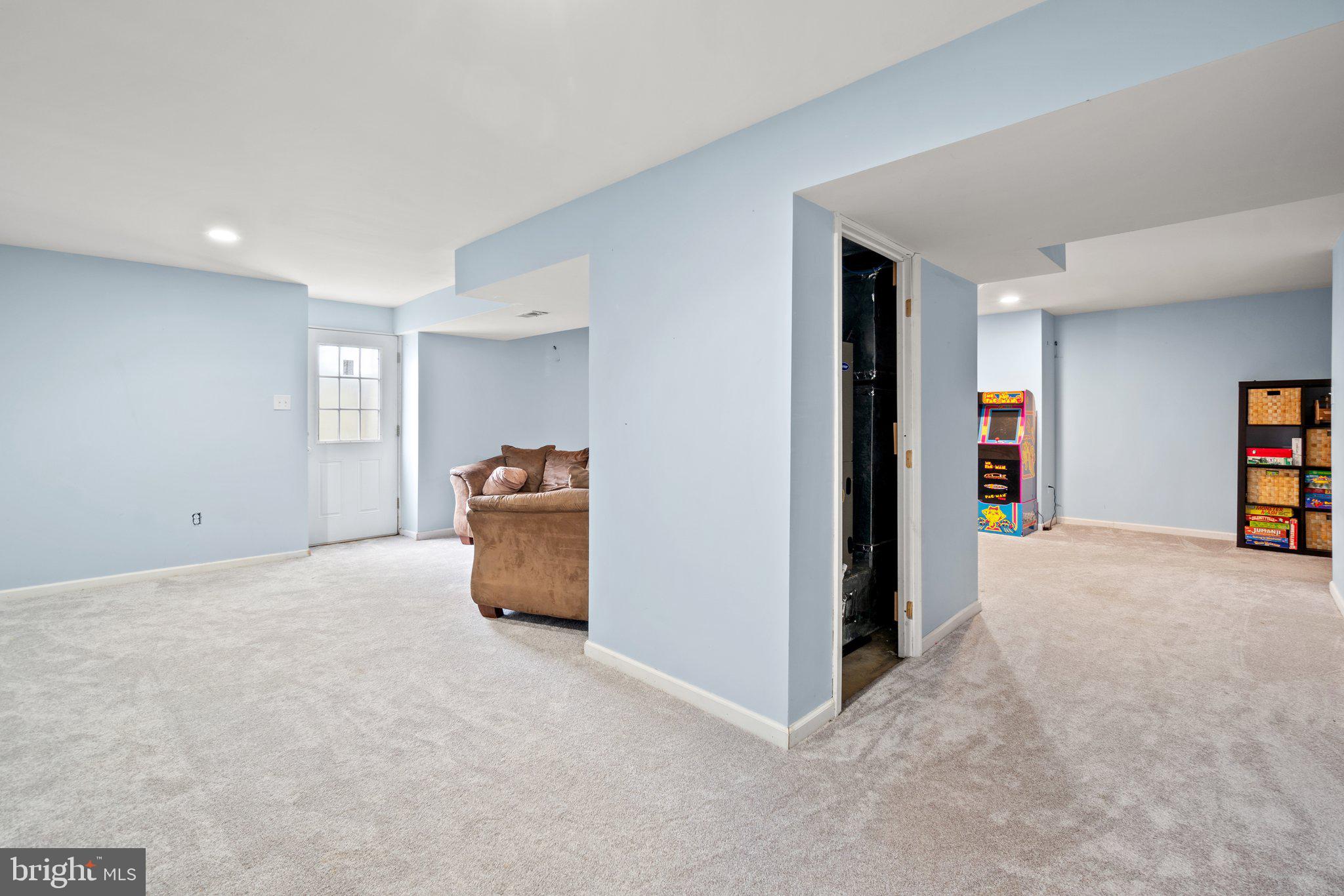 FAIRWAY MEADOWS - Residential