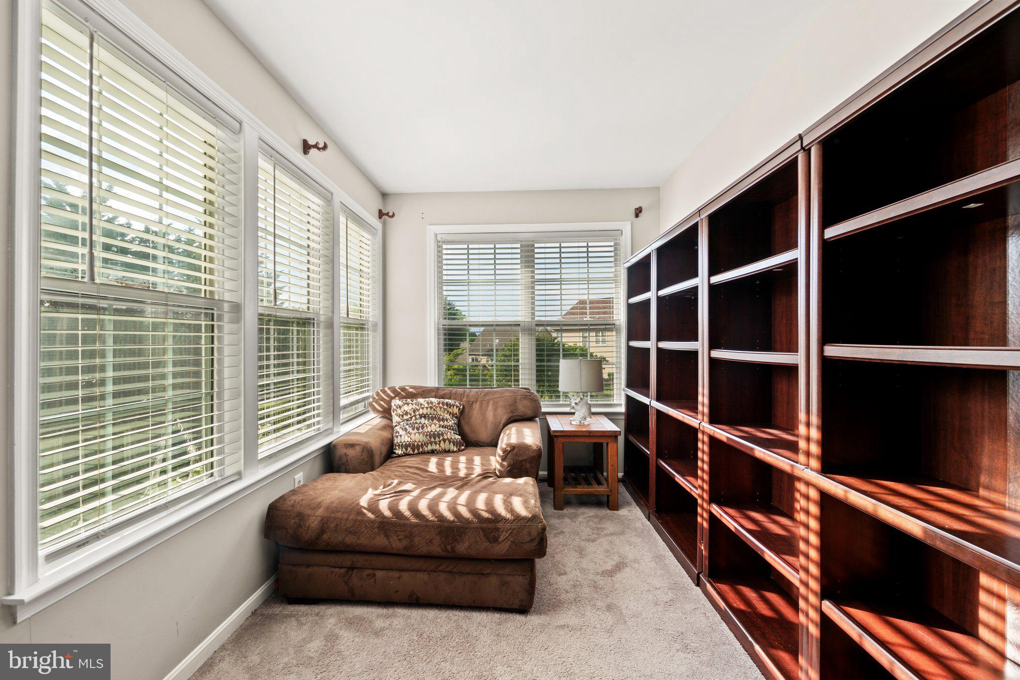 FAIRWAY MEADOWS - Residential