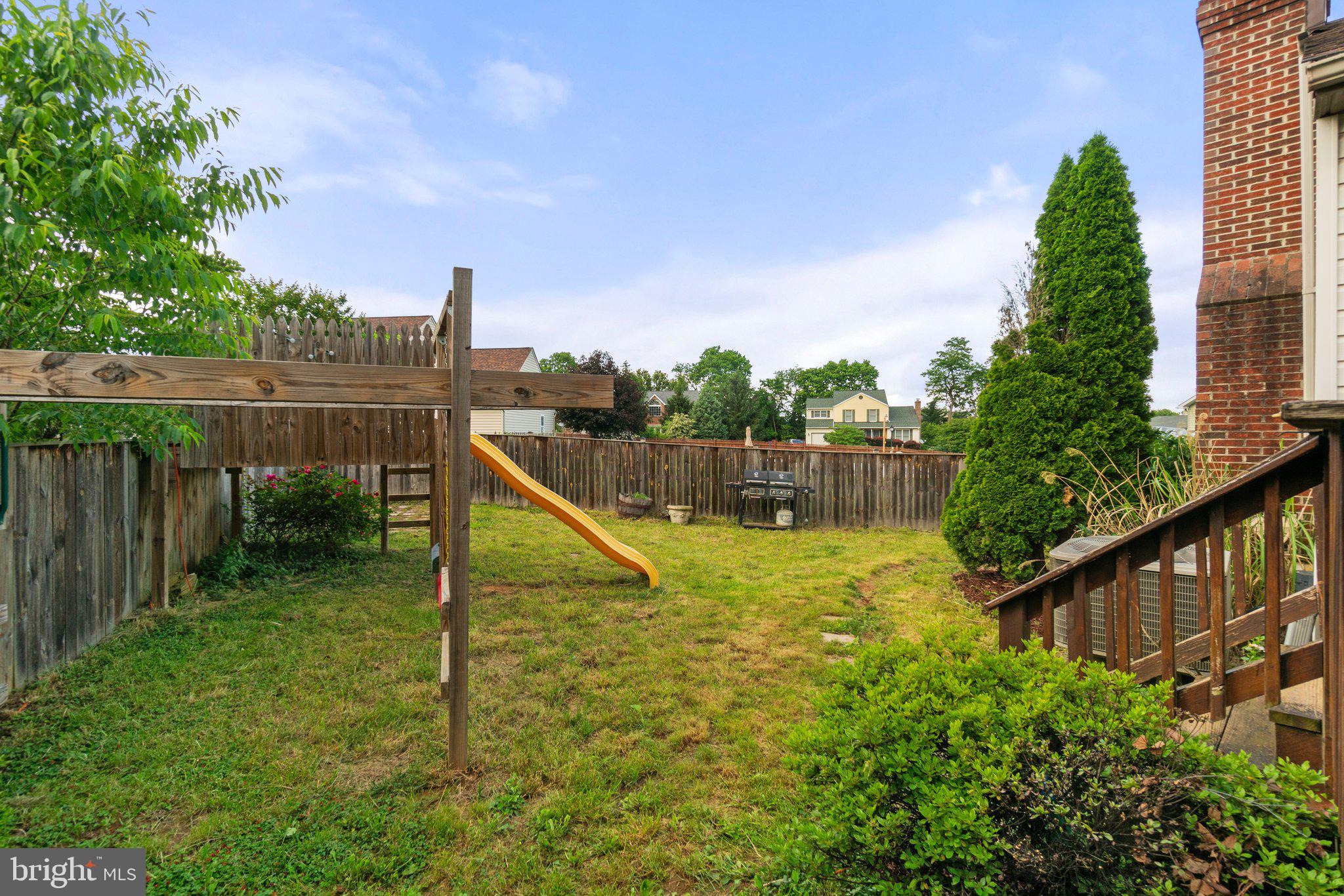 FAIRWAY MEADOWS - Residential