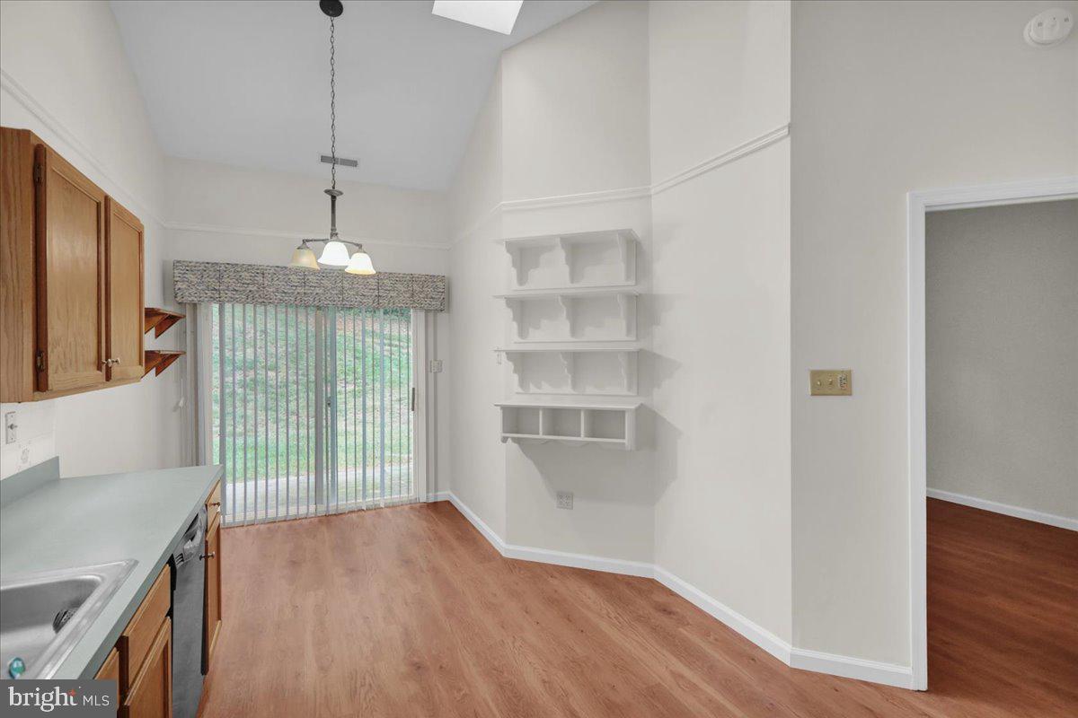 SPRING RIDGE - Residential