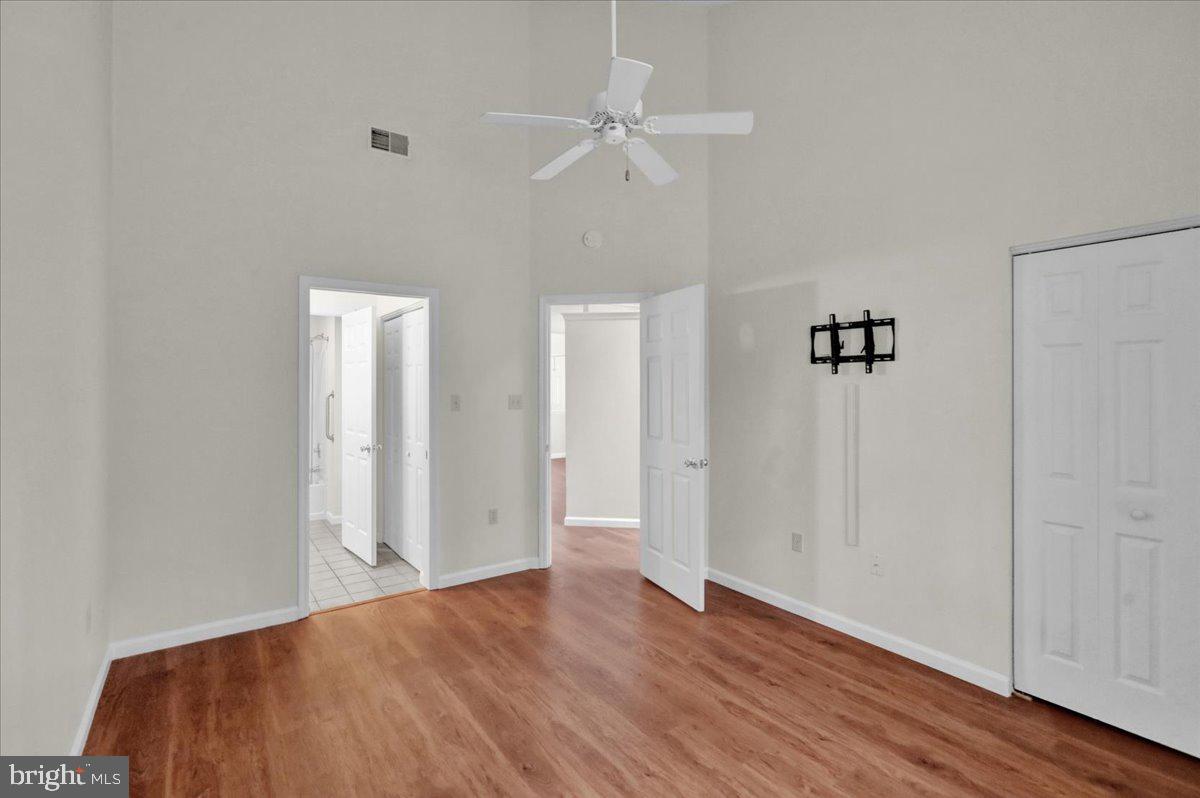 SPRING RIDGE - Residential