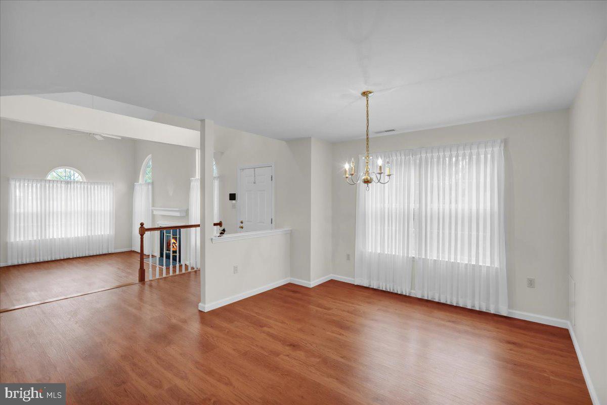 SPRING RIDGE - Residential