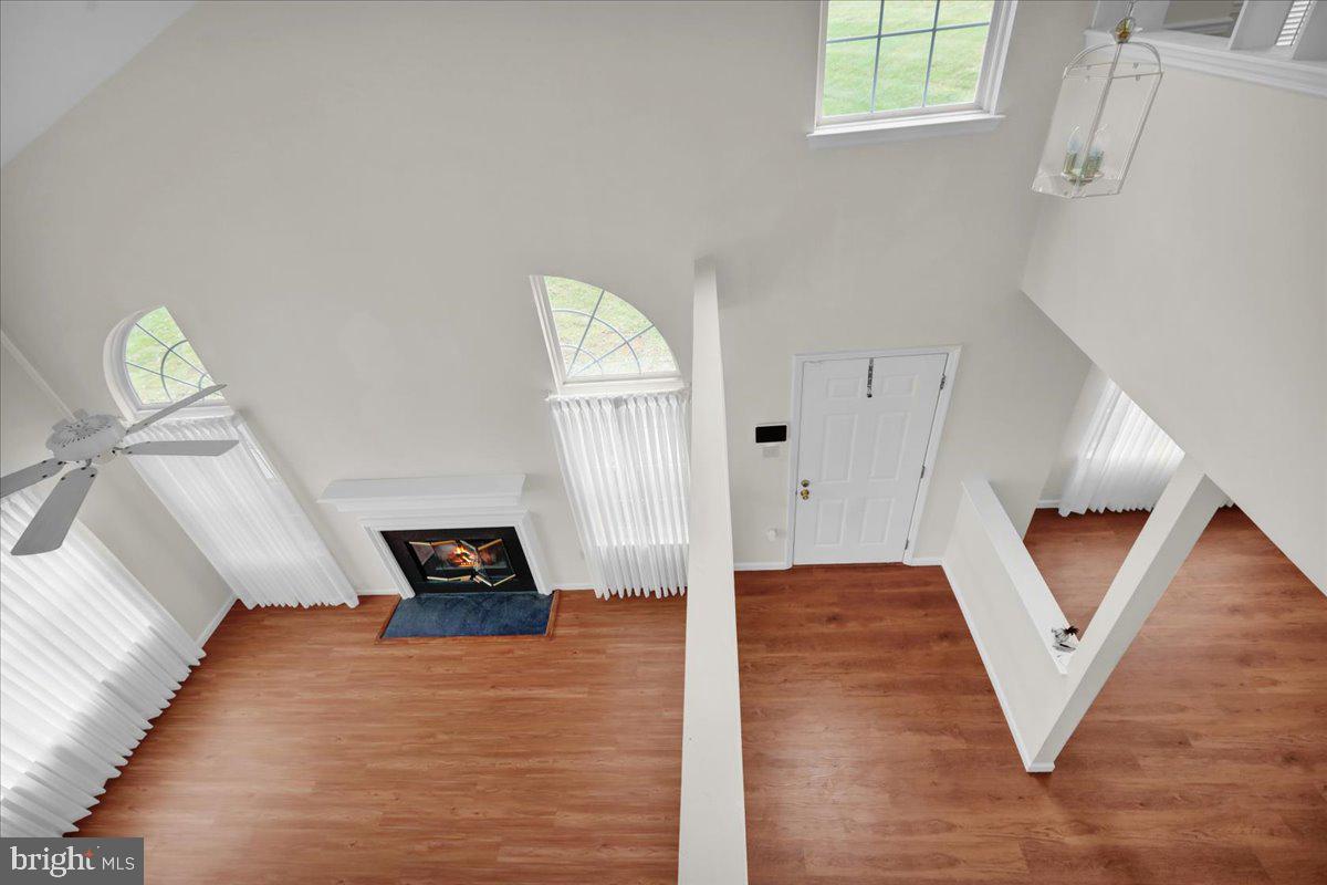 SPRING RIDGE - Residential