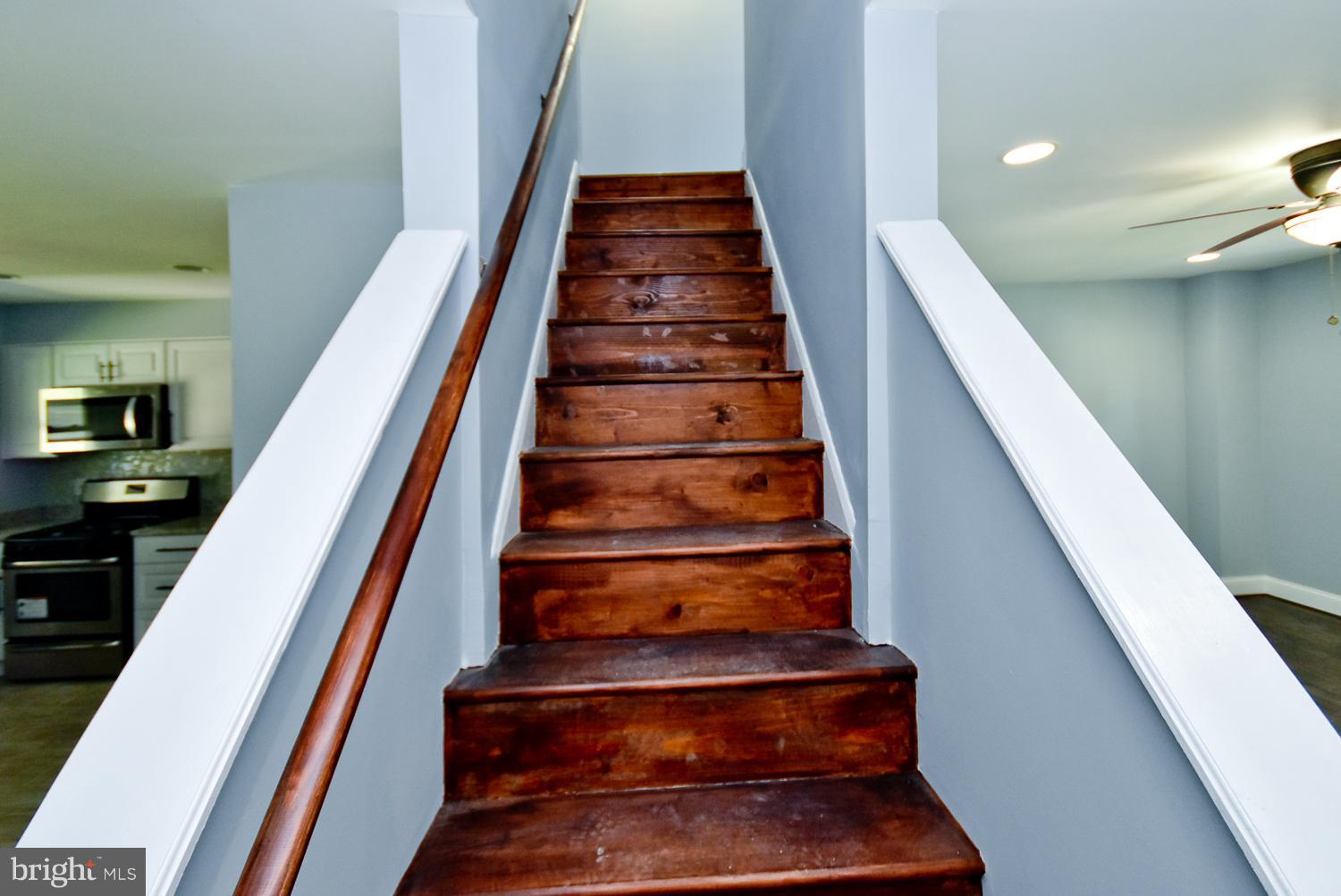 EASTCREST - Residential