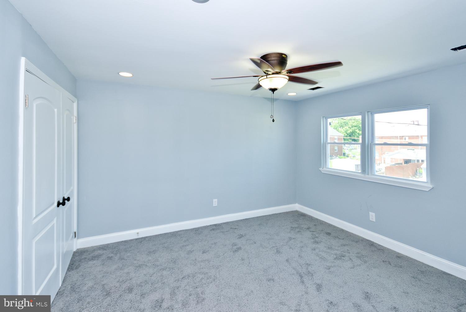 EASTCREST - Residential