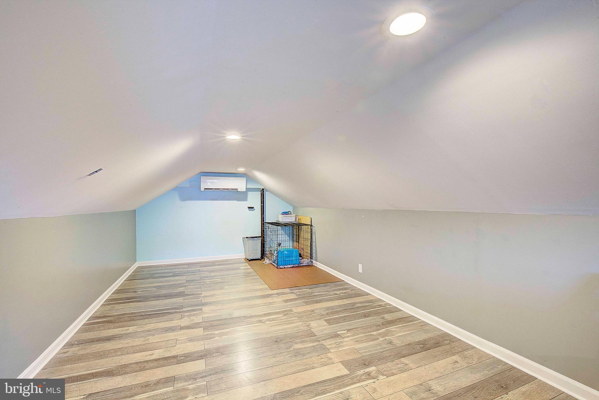 LINTHICUM HEIGHTS - Residential