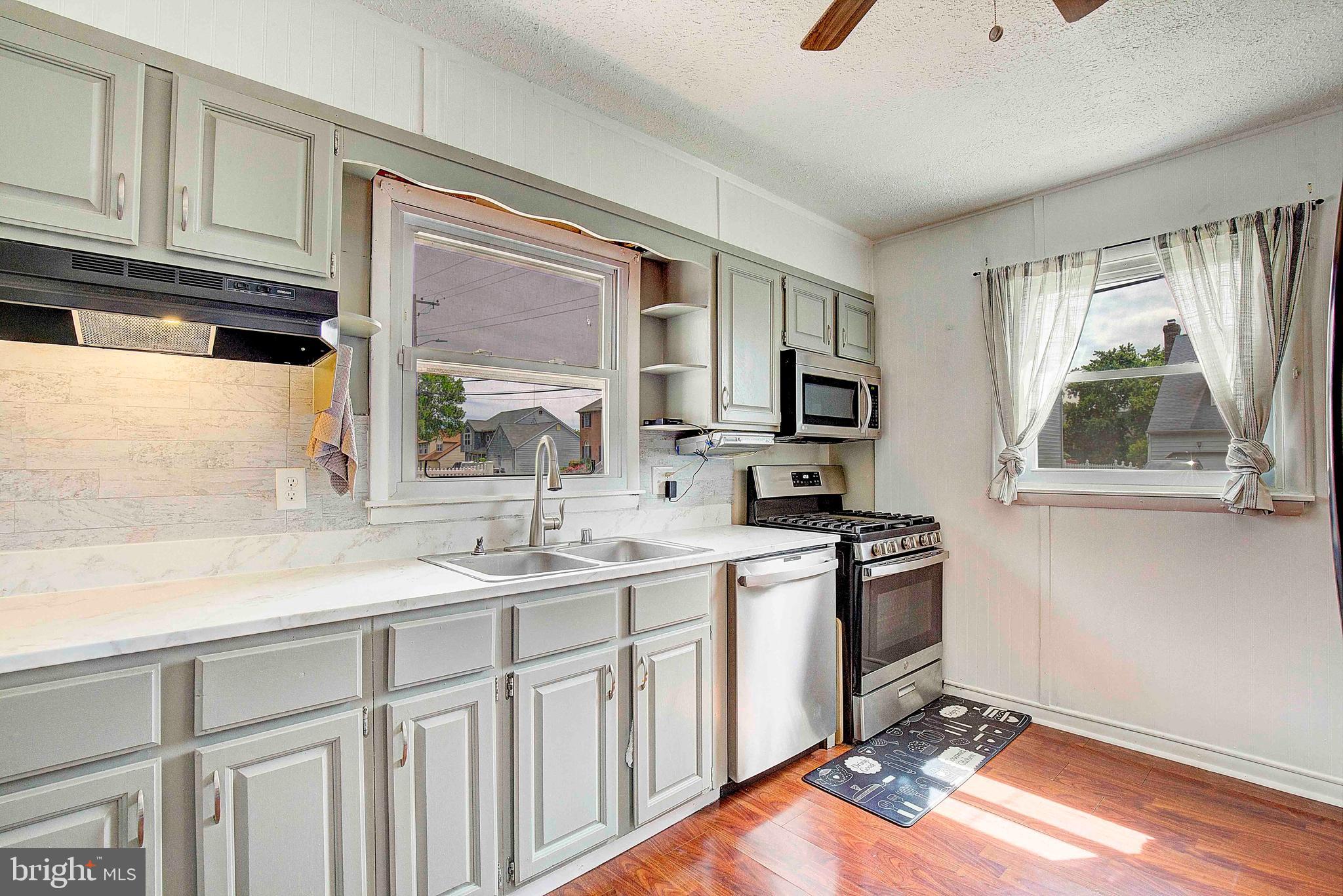 LINTHICUM HEIGHTS - Residential