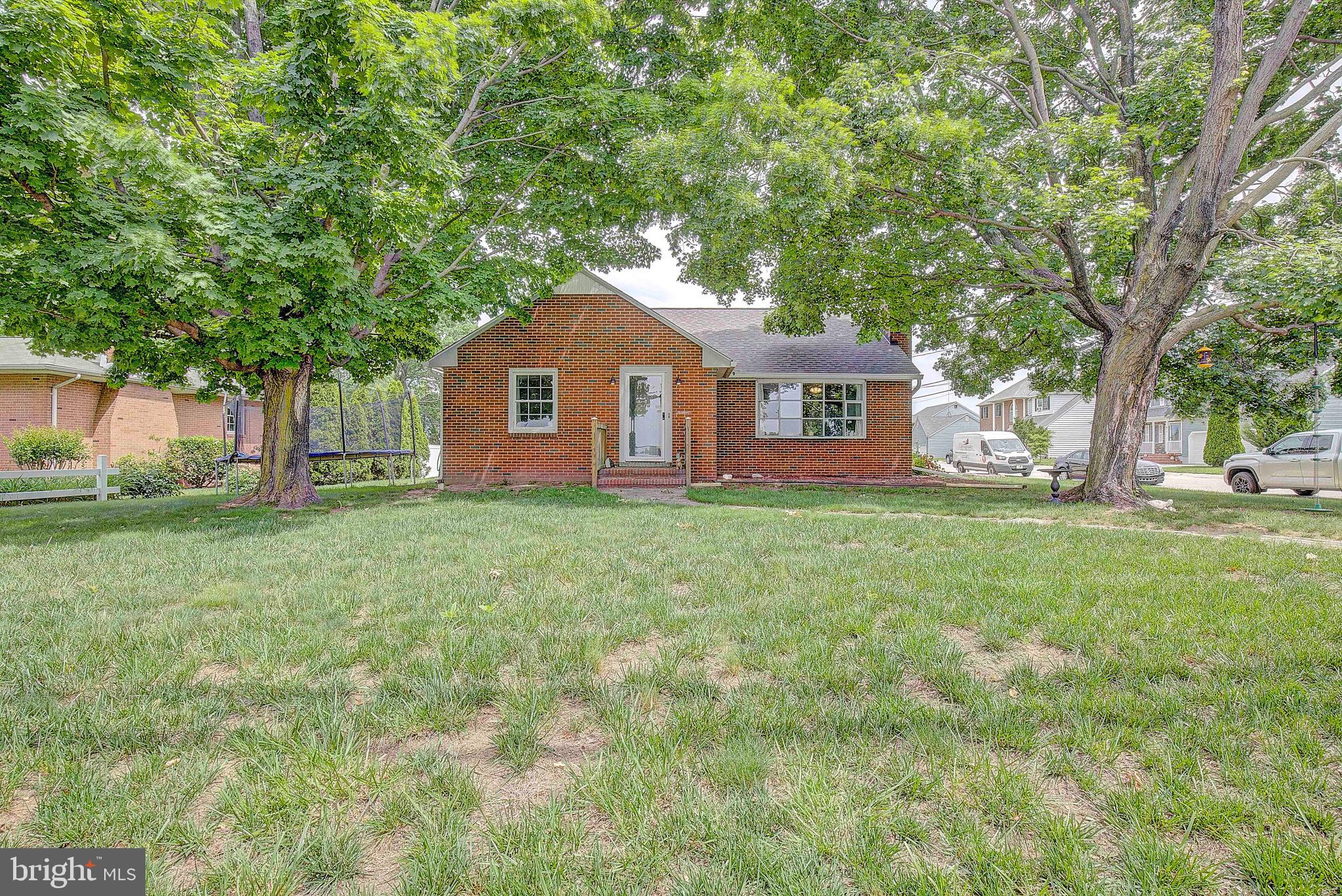 LINTHICUM HEIGHTS - Residential