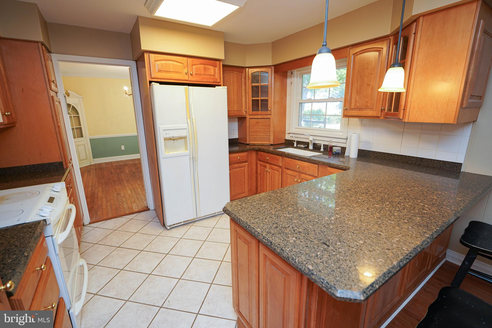 CROOKED OAK ESTATES - Residential Lease