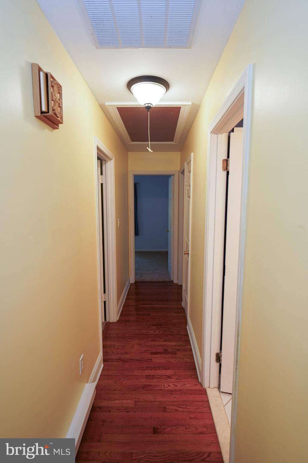 CROOKED OAK ESTATES - Residential Lease