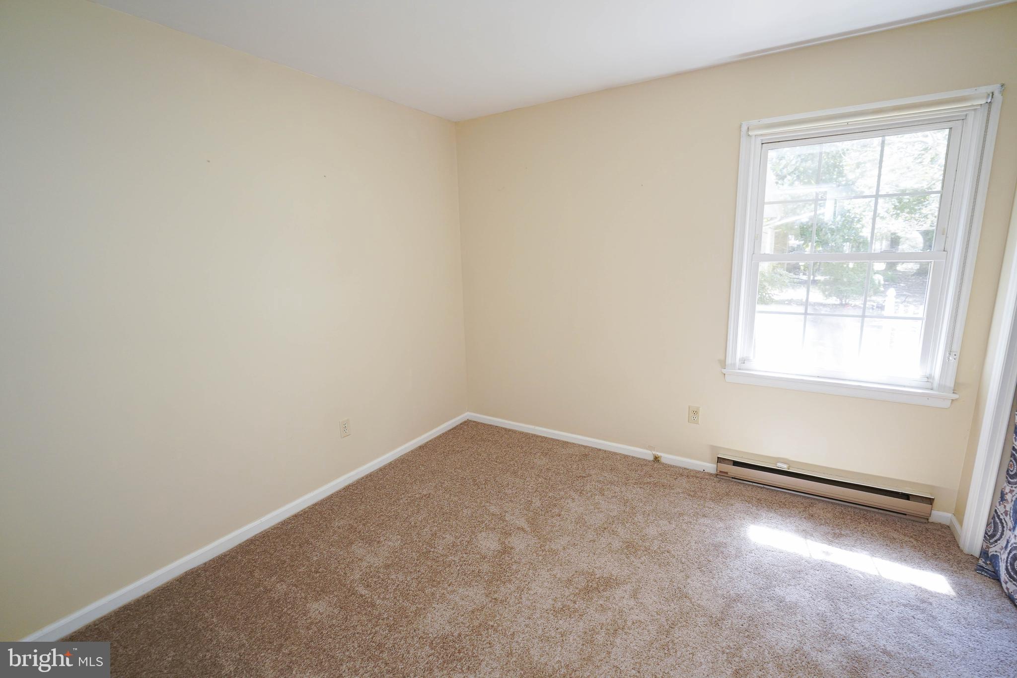 CROOKED OAK ESTATES - Residential Lease