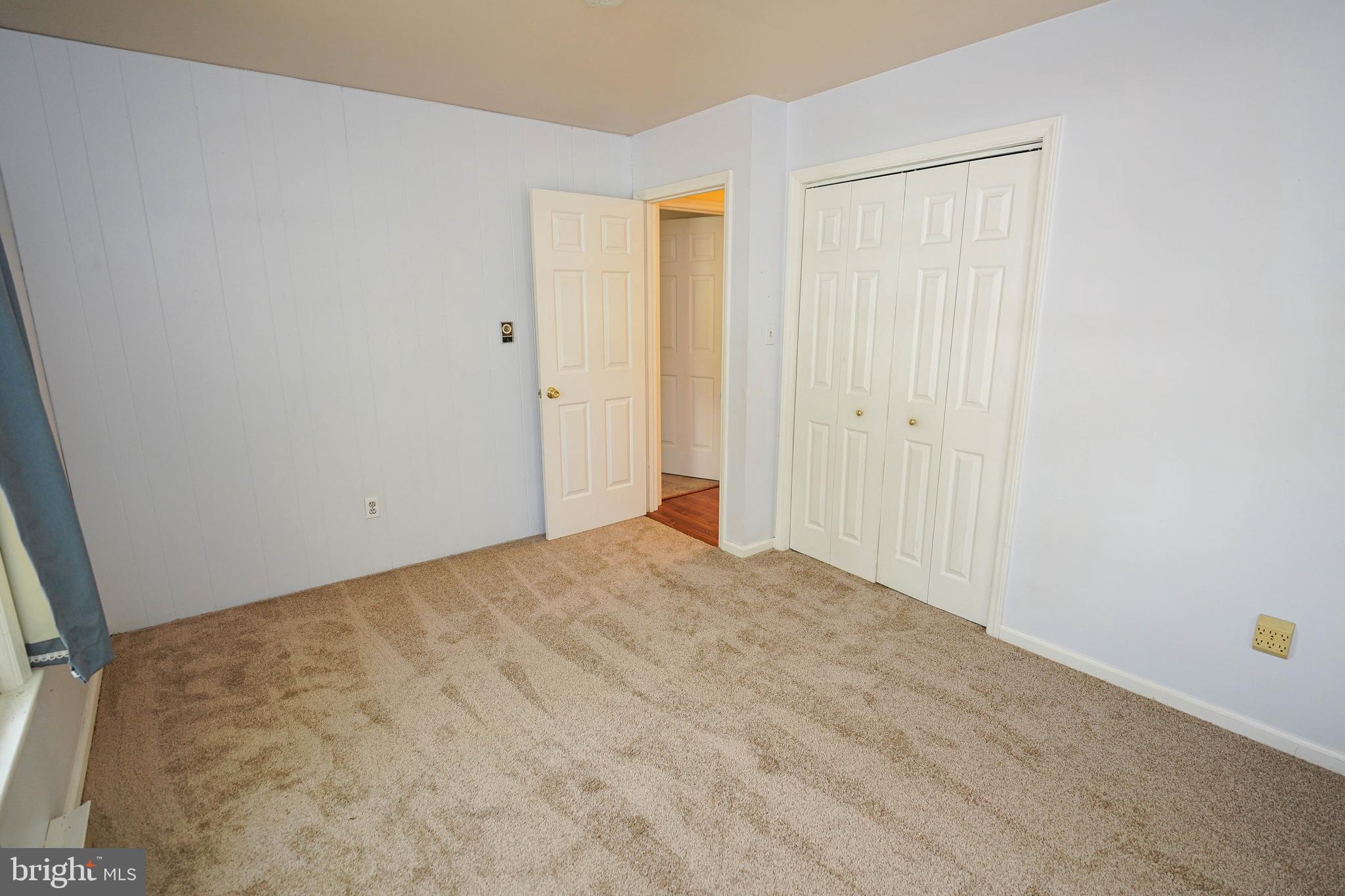 CROOKED OAK ESTATES - Residential Lease