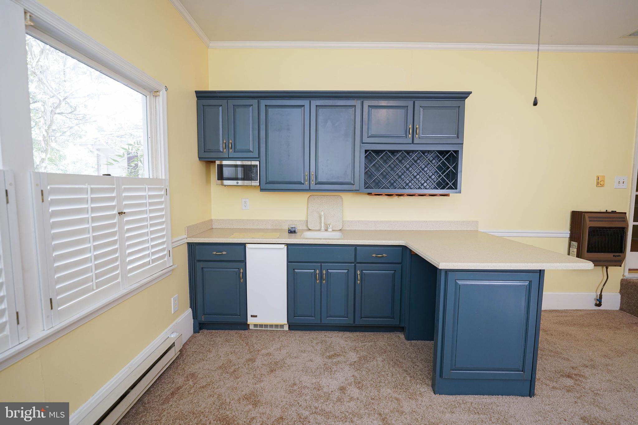 CROOKED OAK ESTATES - Residential Lease