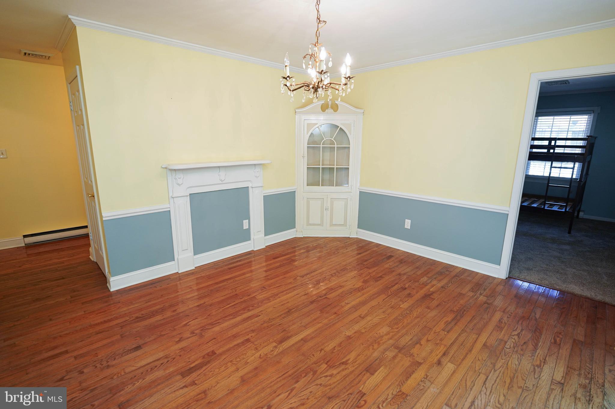 CROOKED OAK ESTATES - Residential Lease