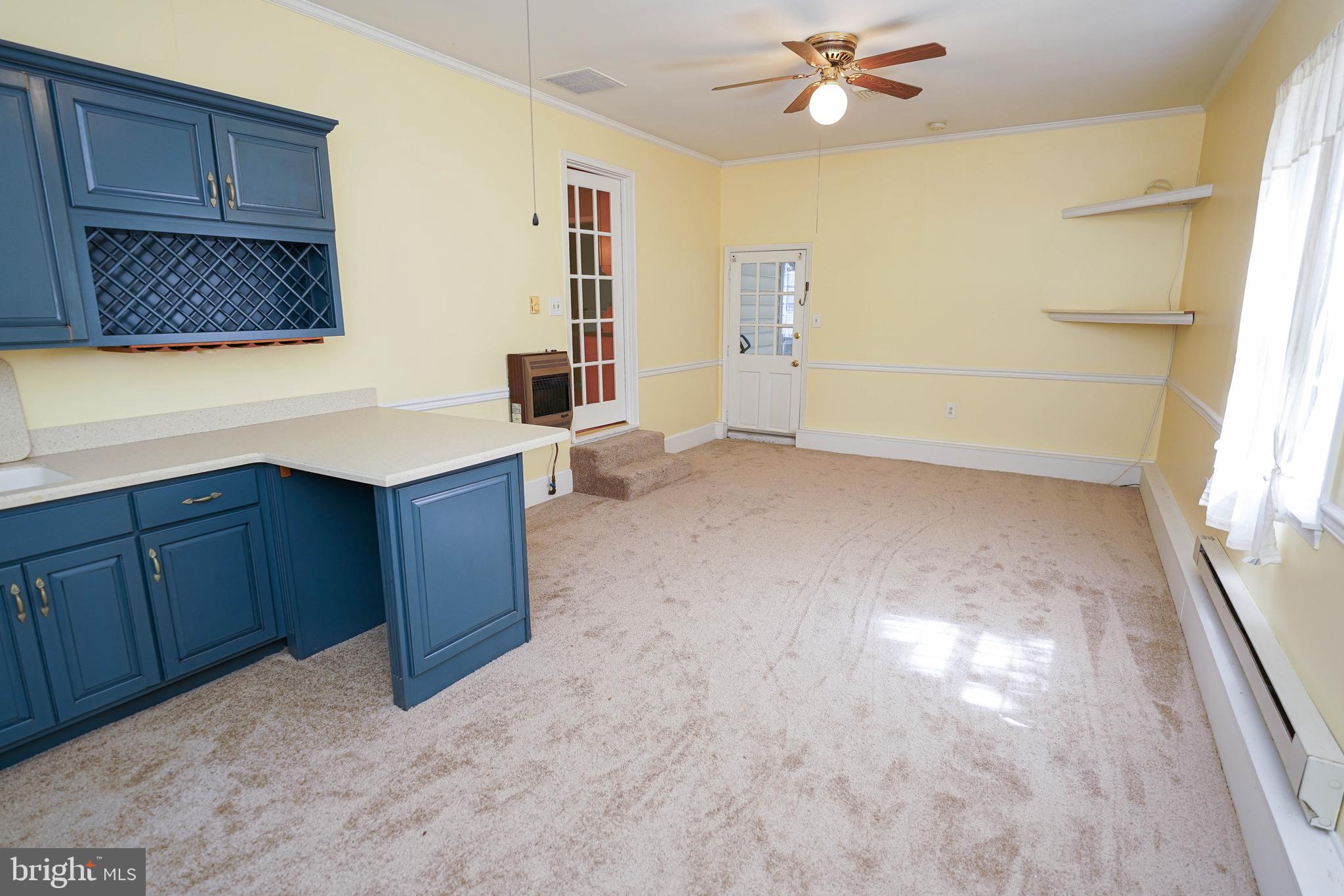 CROOKED OAK ESTATES - Residential Lease