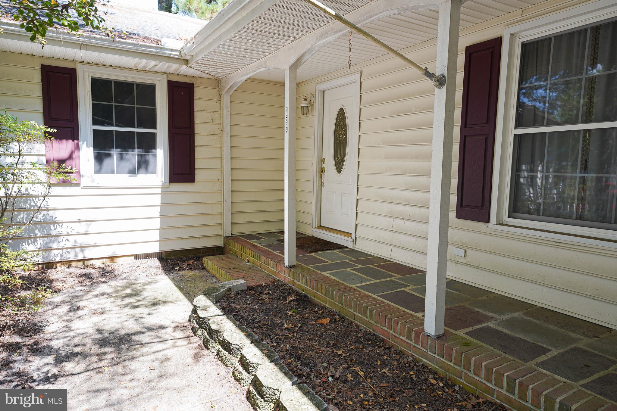 CROOKED OAK ESTATES - Residential Lease