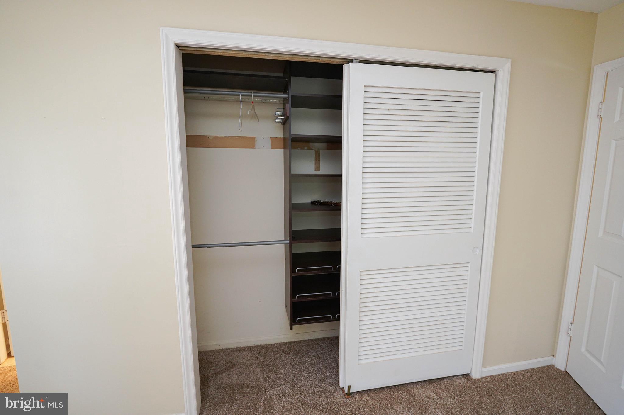 CROOKED OAK ESTATES - Residential Lease