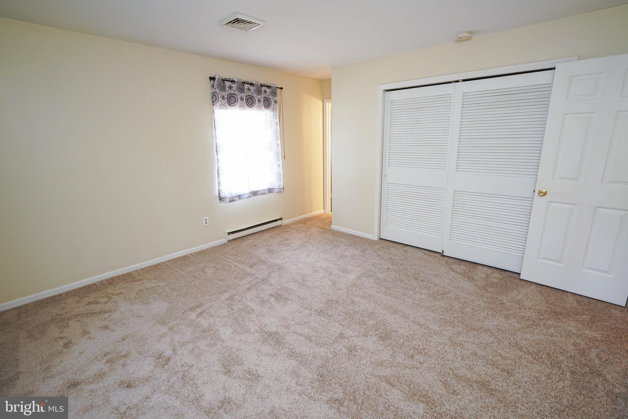 CROOKED OAK ESTATES - Residential Lease