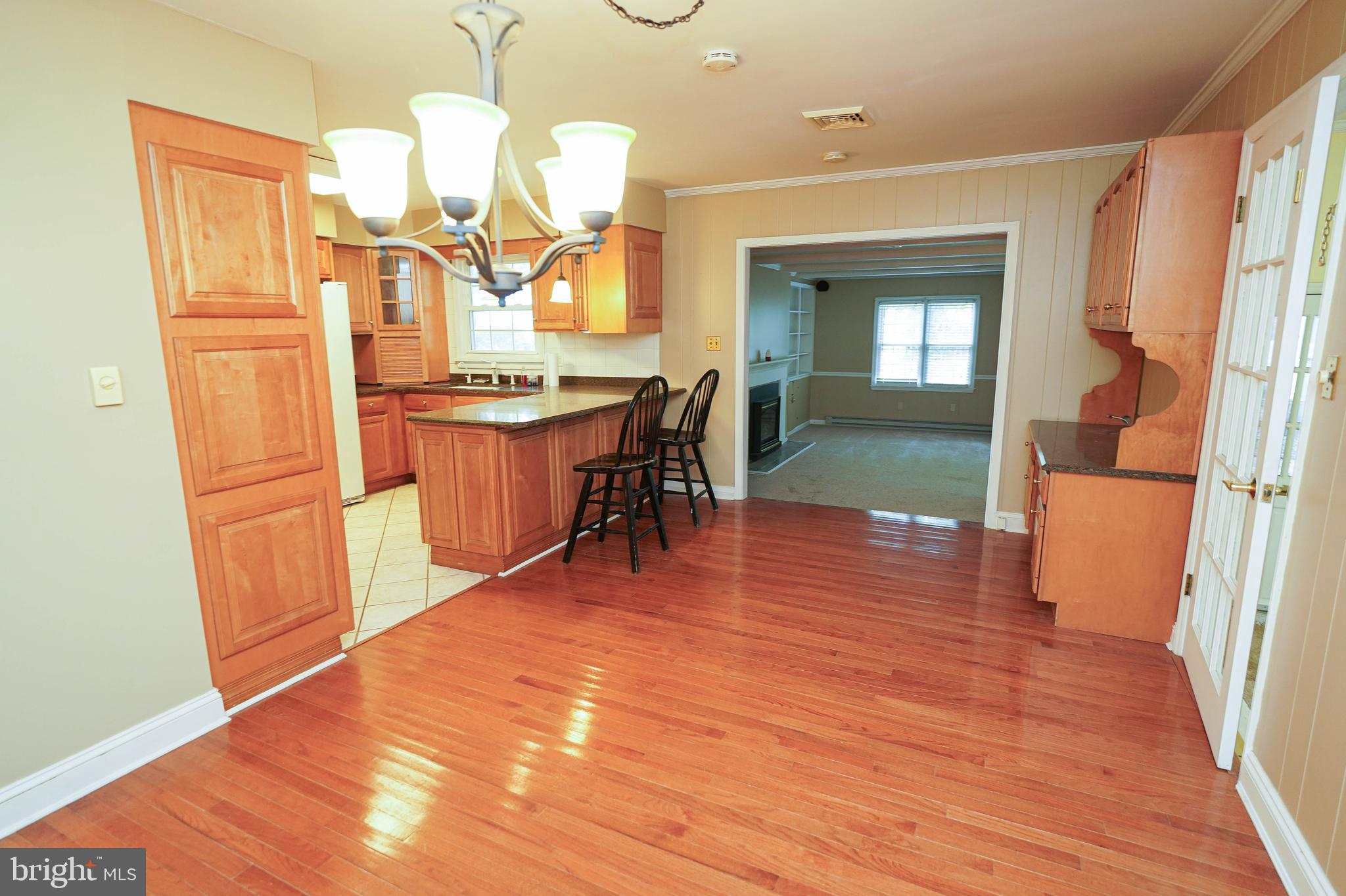 CROOKED OAK ESTATES - Residential Lease