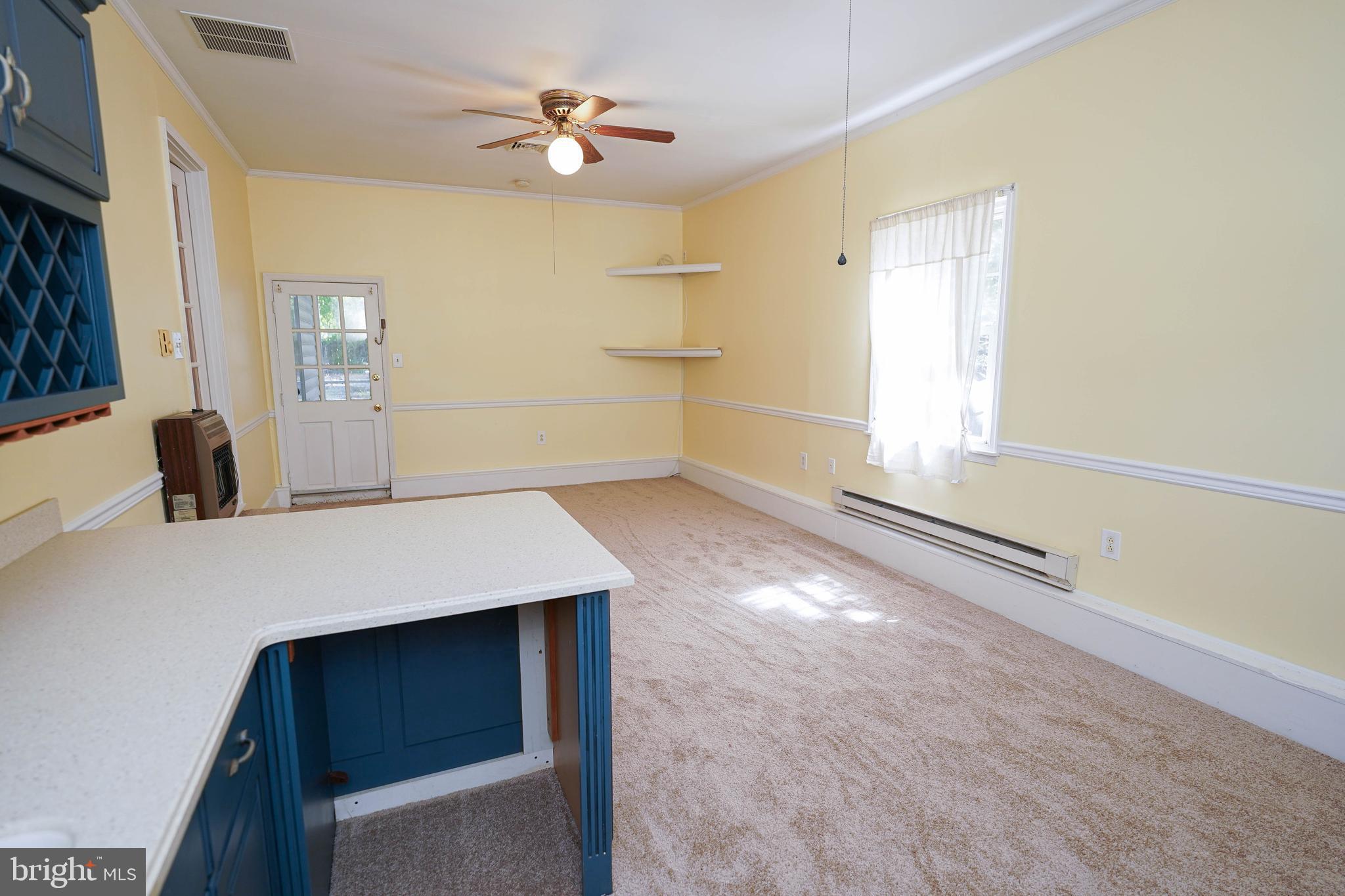 CROOKED OAK ESTATES - Residential Lease