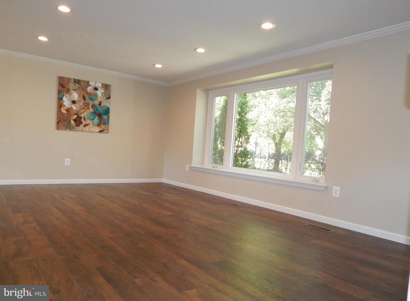 PINEFIELD - Residential