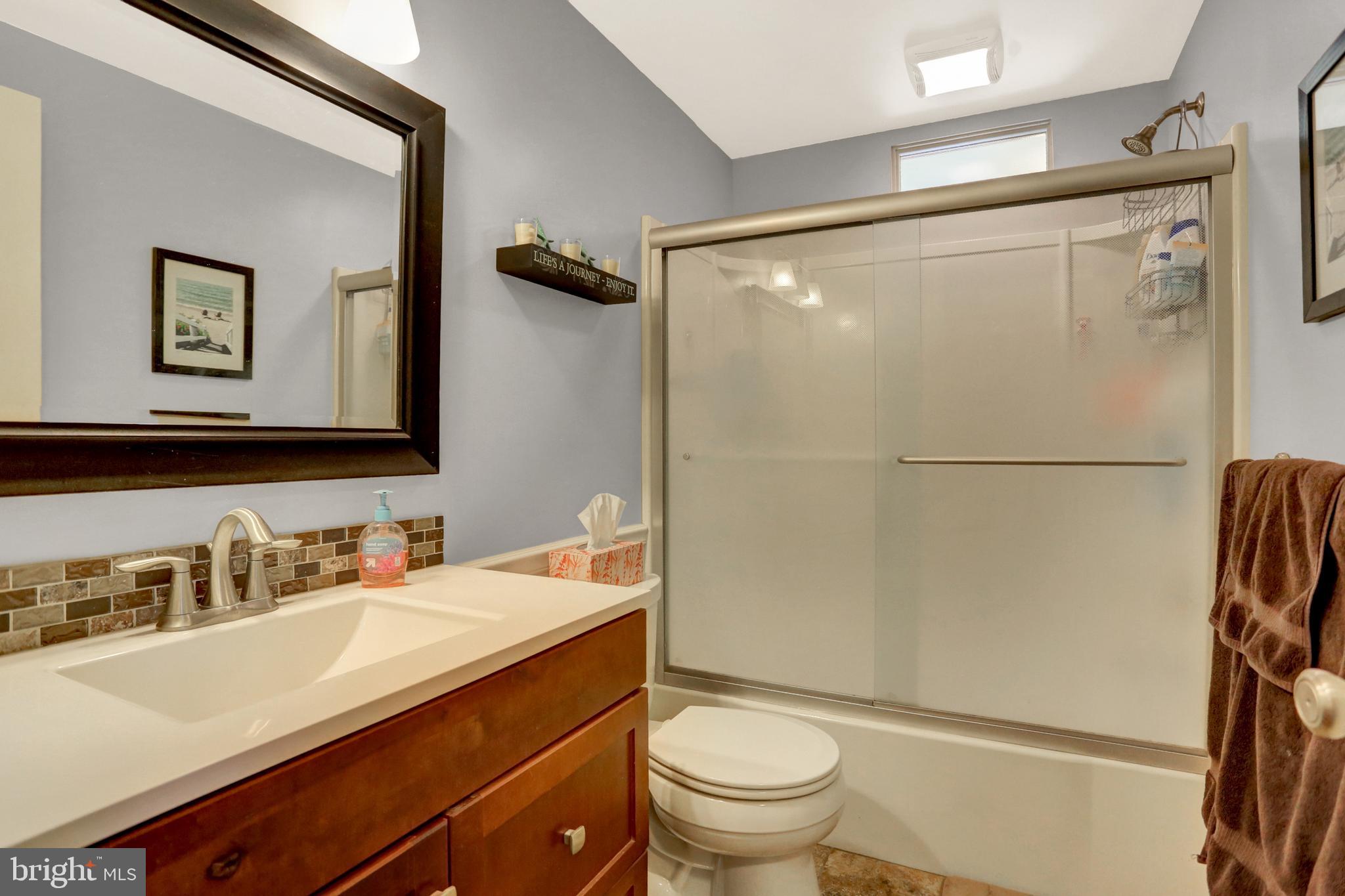 SPRINGETTSBURY - Residential