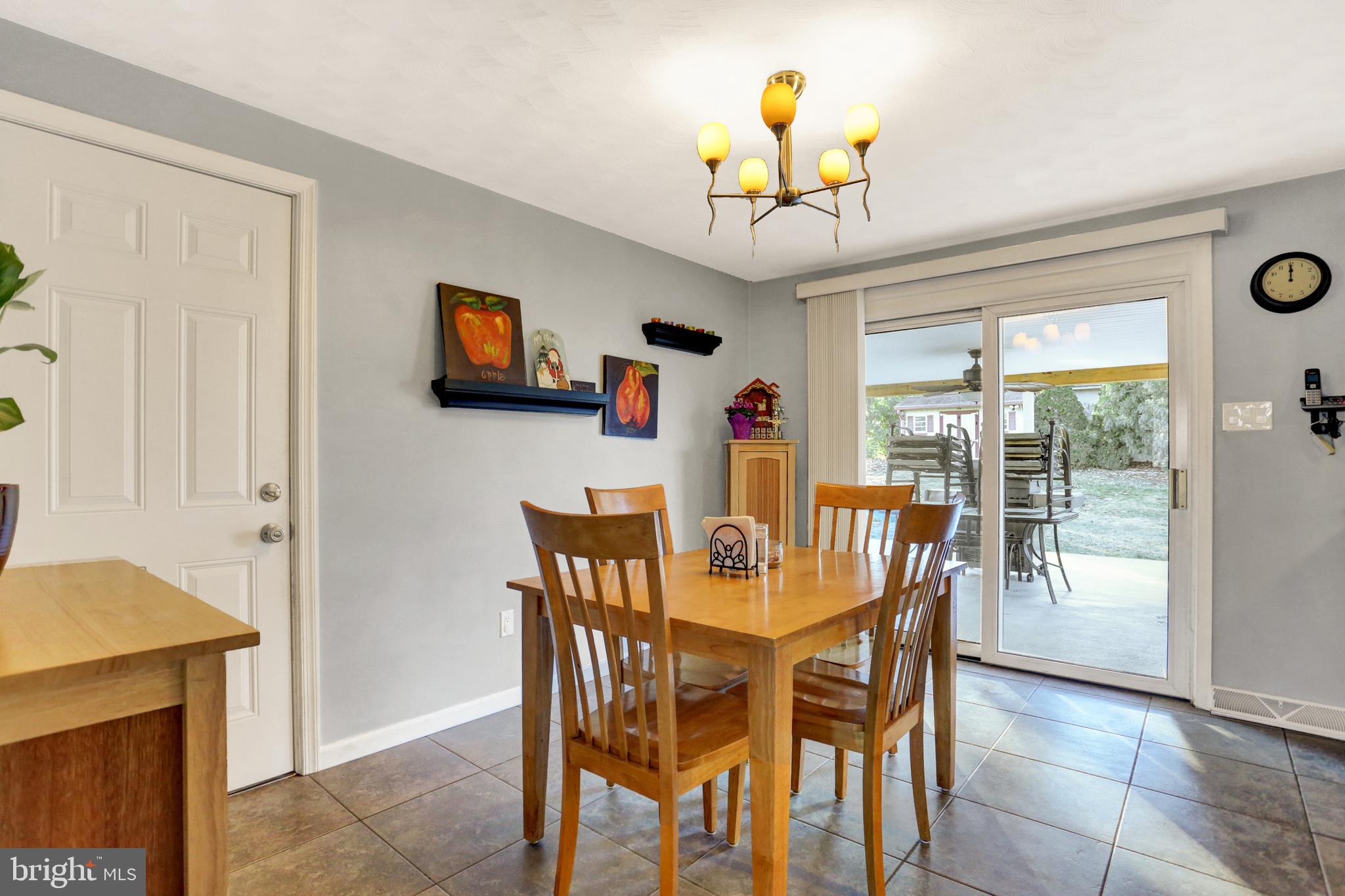 SPRINGETTSBURY - Residential