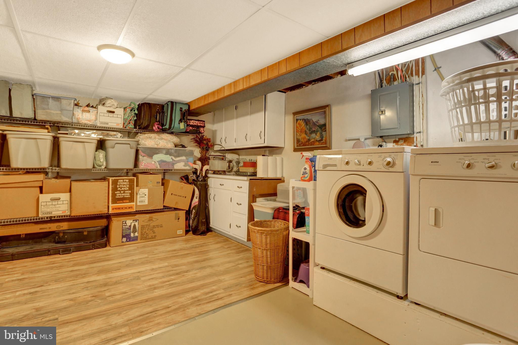 SPRINGETTSBURY - Residential