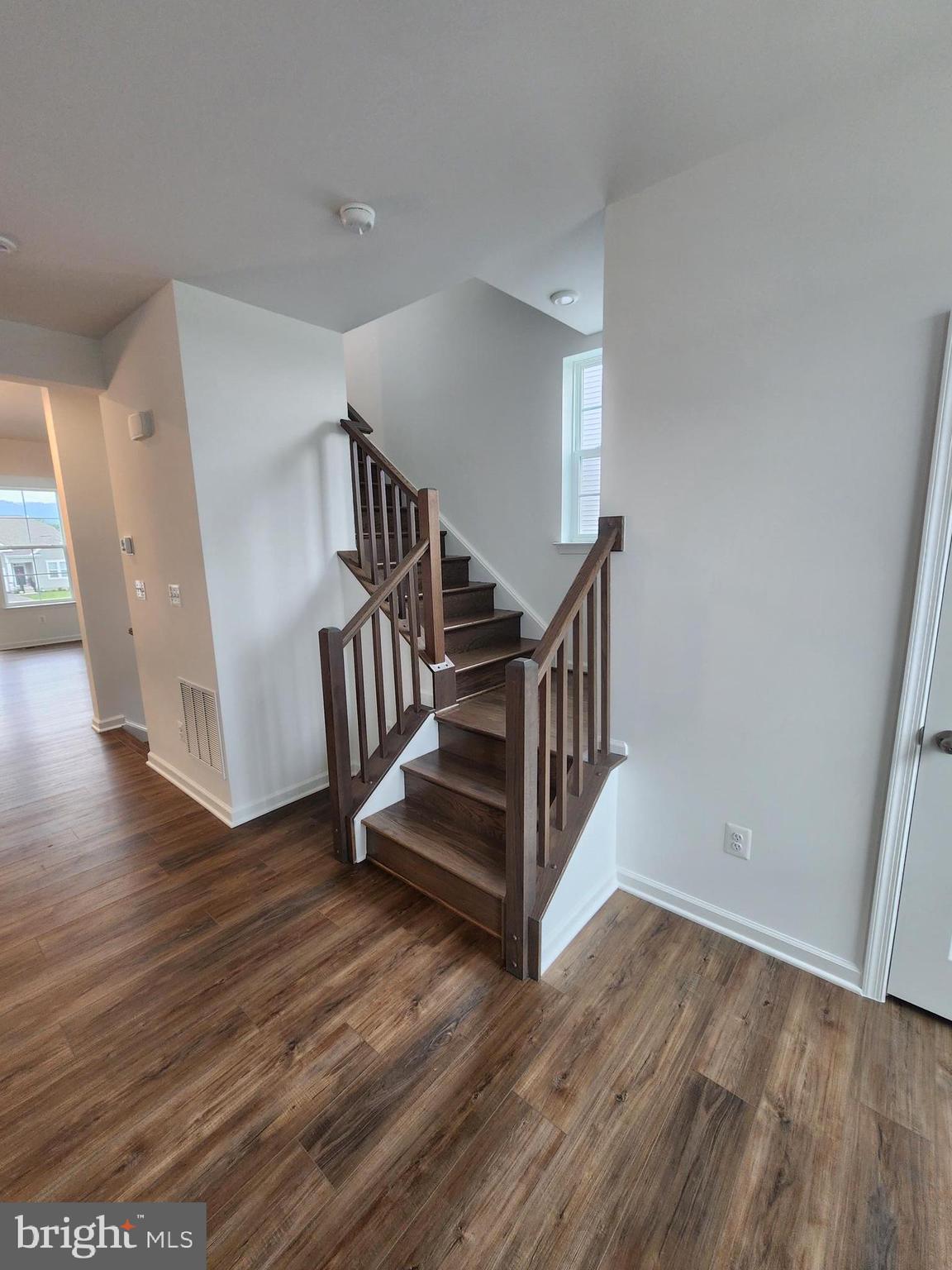 MARTINSBURG STATION - Residential Lease