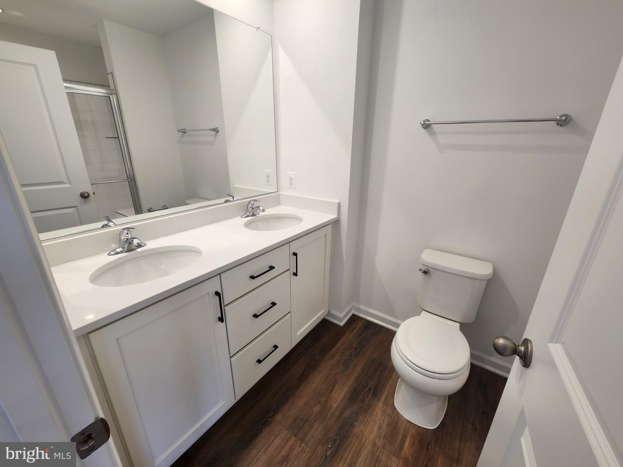 MARTINSBURG STATION - Residential Lease