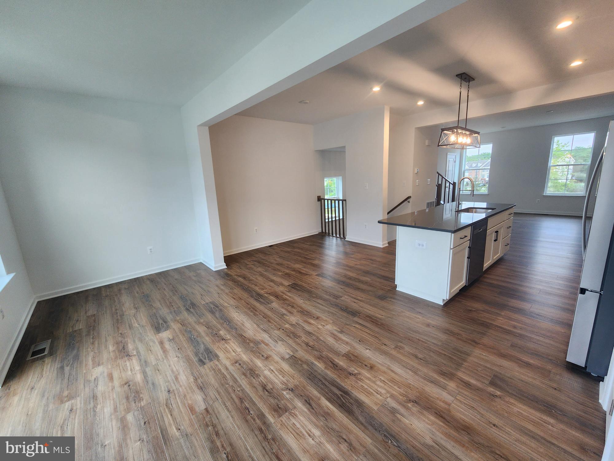 MARTINSBURG STATION - Residential Lease