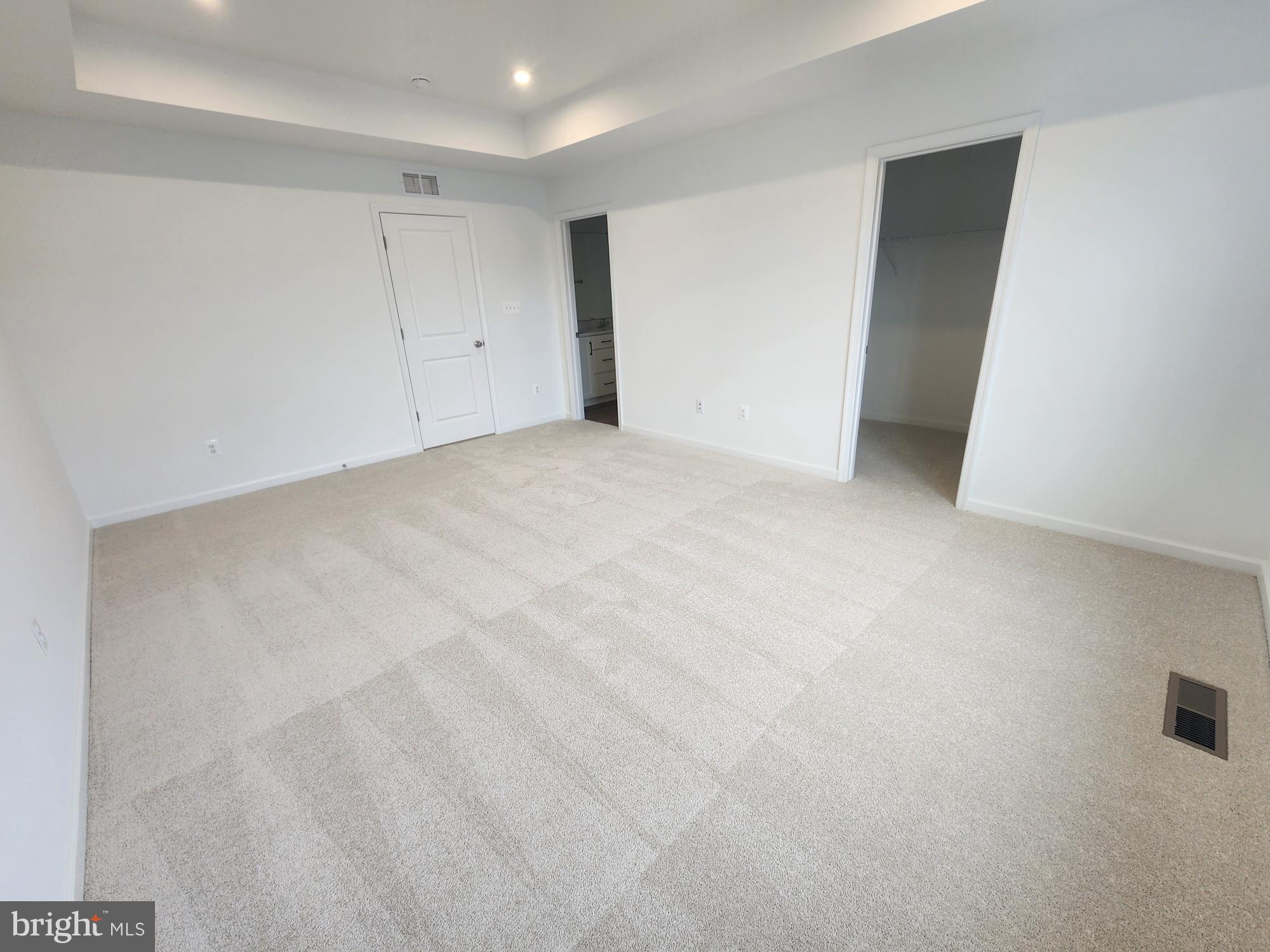 MARTINSBURG STATION - Residential Lease