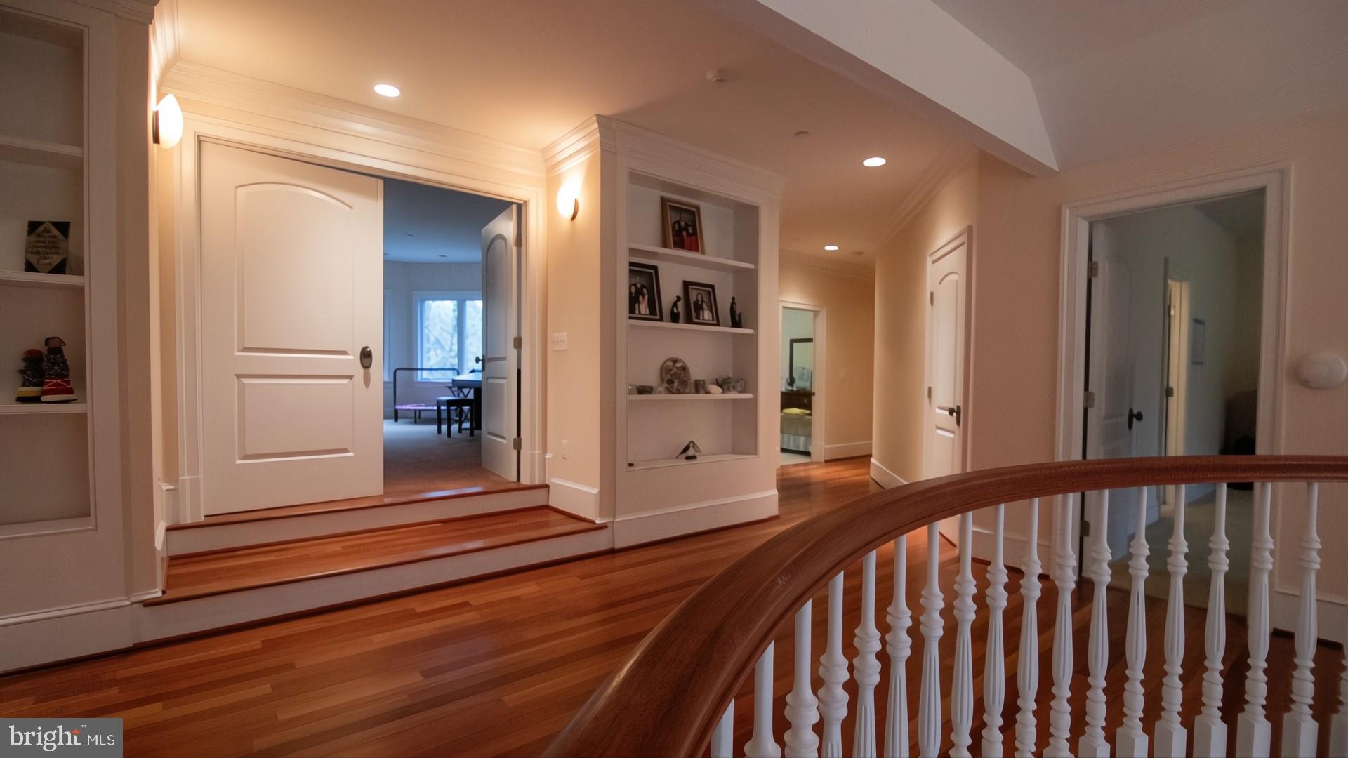 WOODS OF WOODMORE - Residential