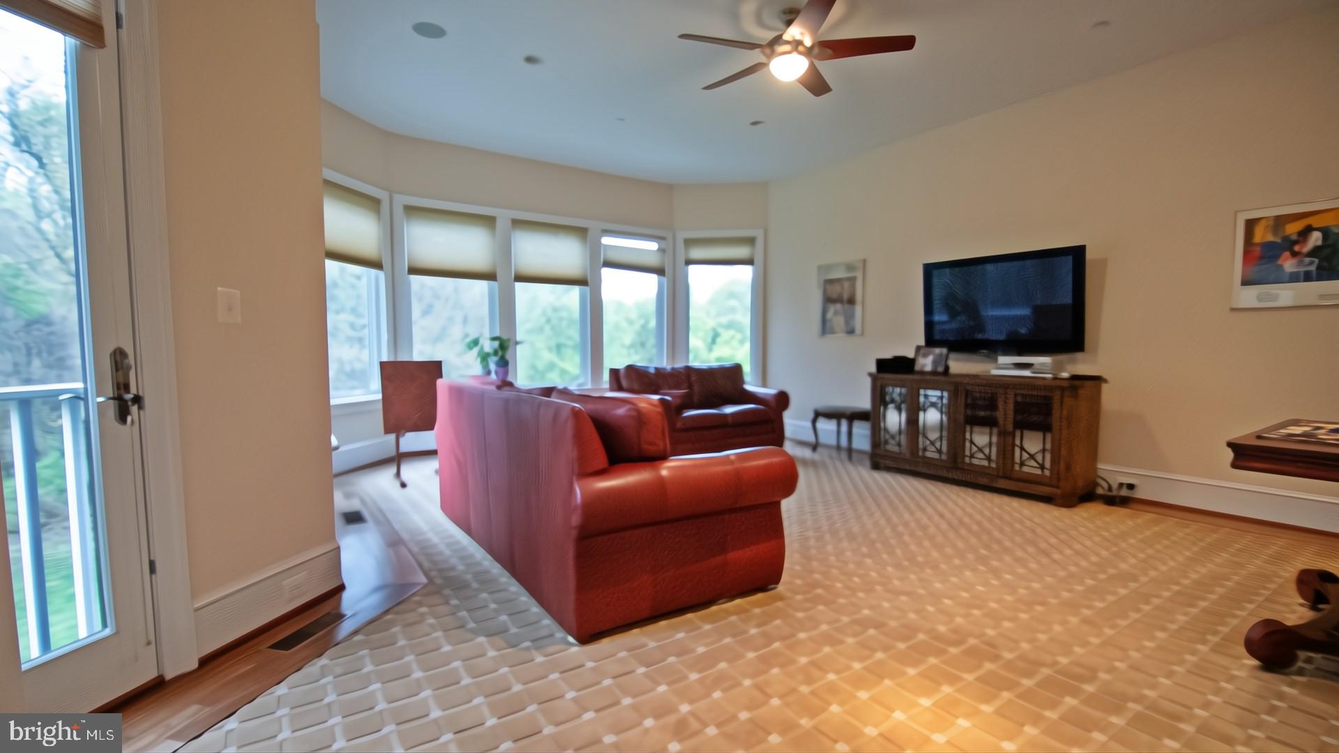 WOODS OF WOODMORE - Residential