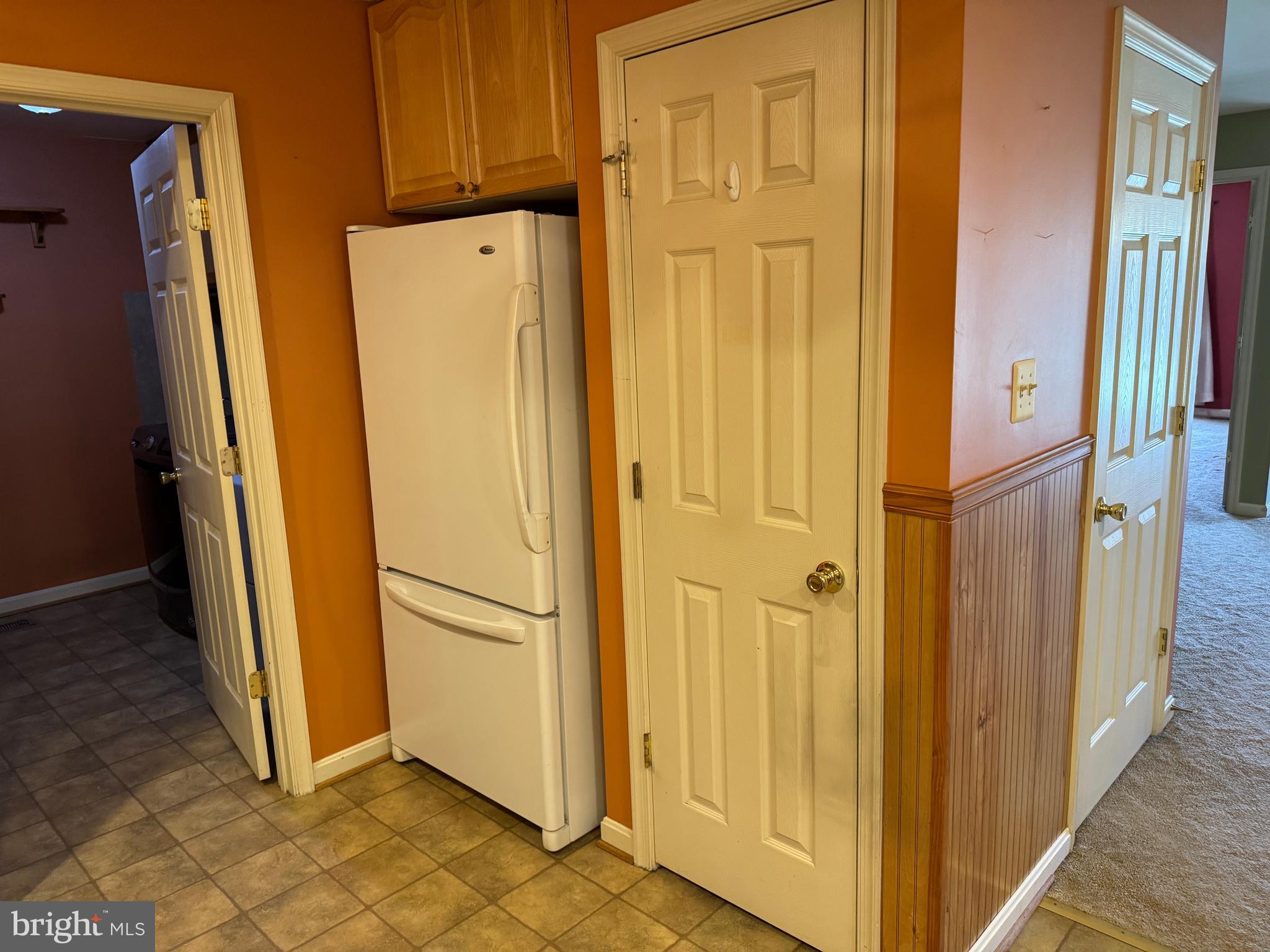 MOUNTAIN SHADOWS - Residential