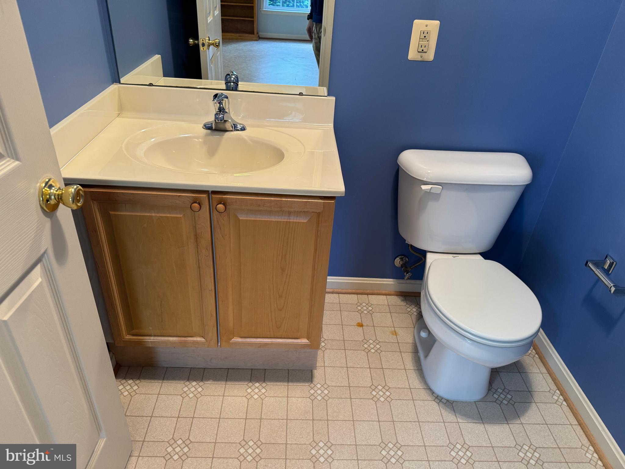 MOUNTAIN SHADOWS - Residential