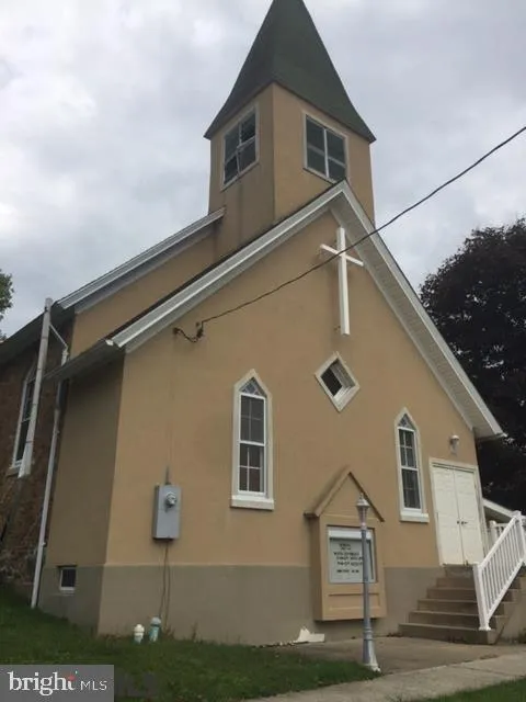 416 Clearfield Street, Wallaceton, PA 16876