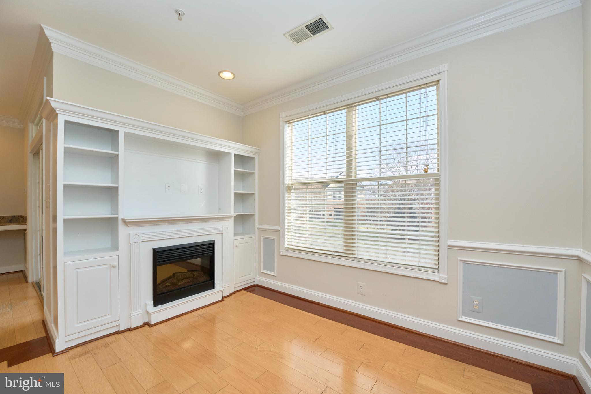 RIDGES AT BELMONT - Residential Lease