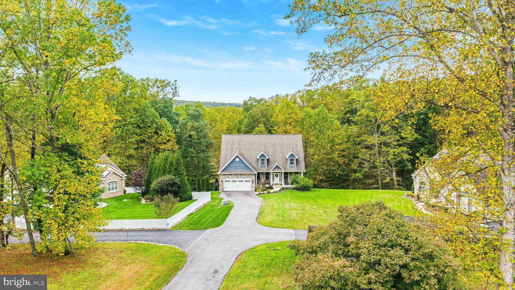 718 GRADY LANE