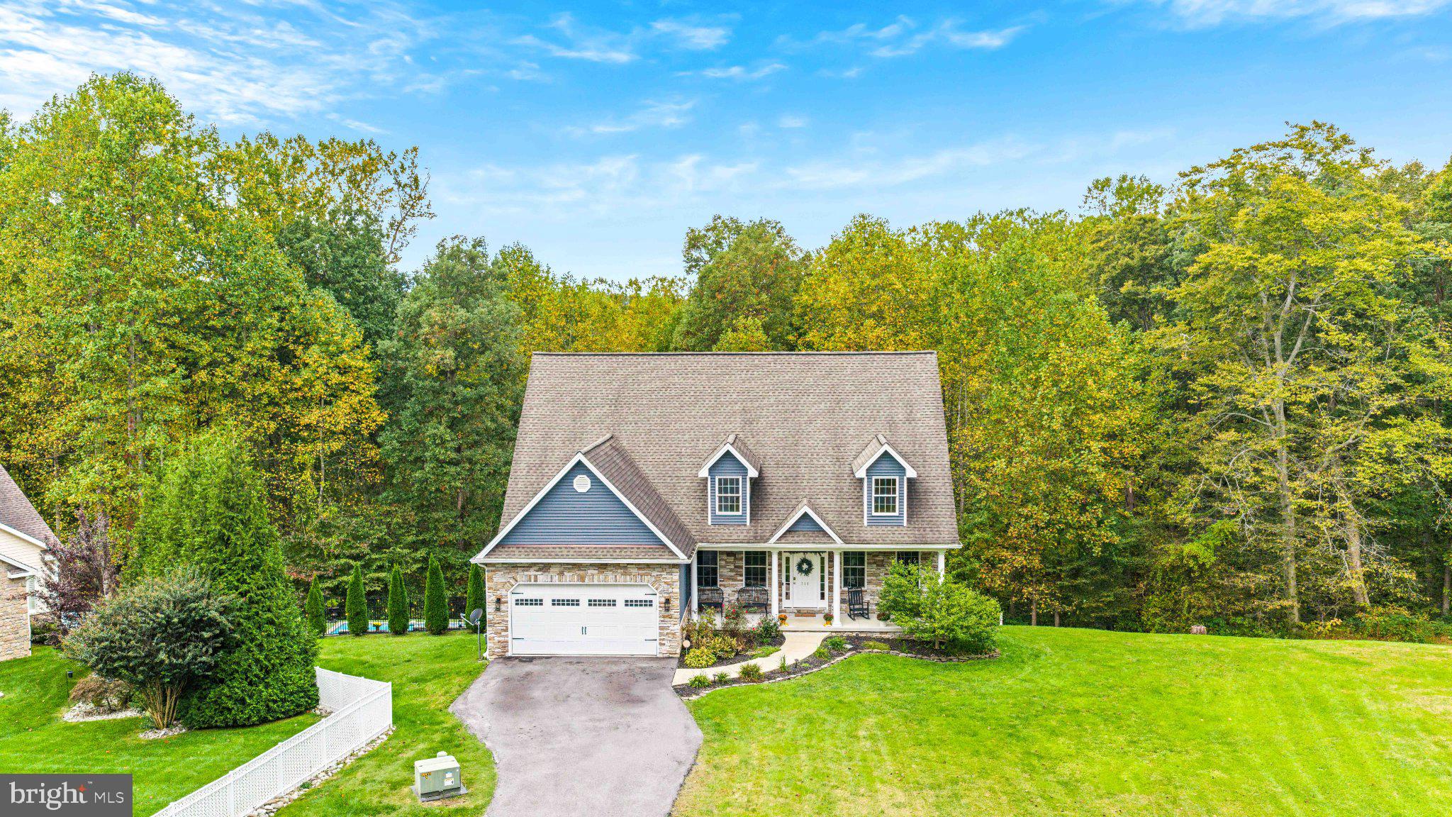 718 GRADY LANE