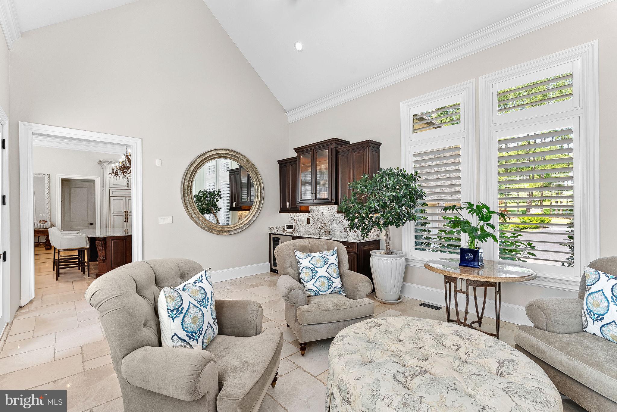 ESTATES @ CREIGHTON FARM - Residential