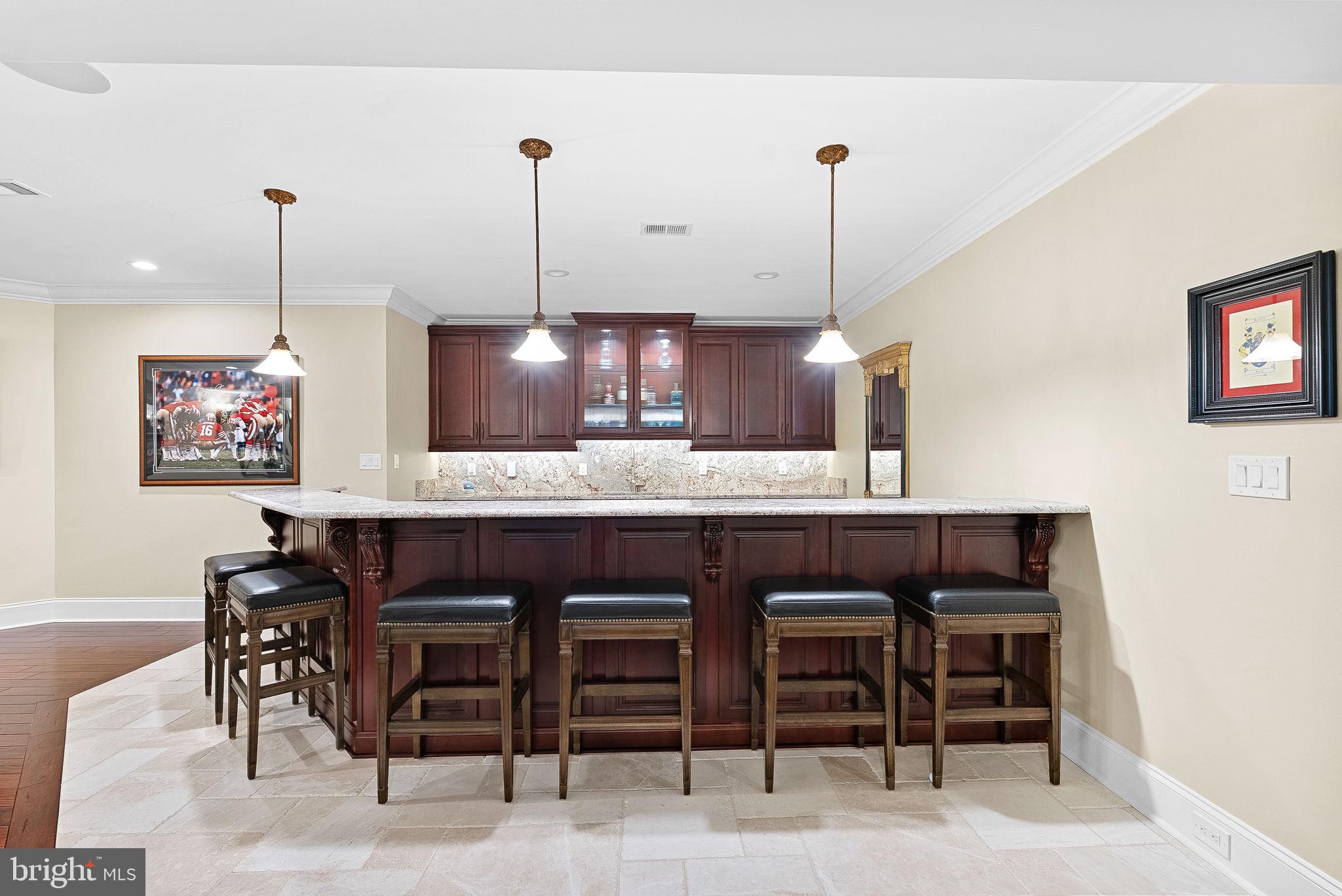 ESTATES @ CREIGHTON FARM - Residential