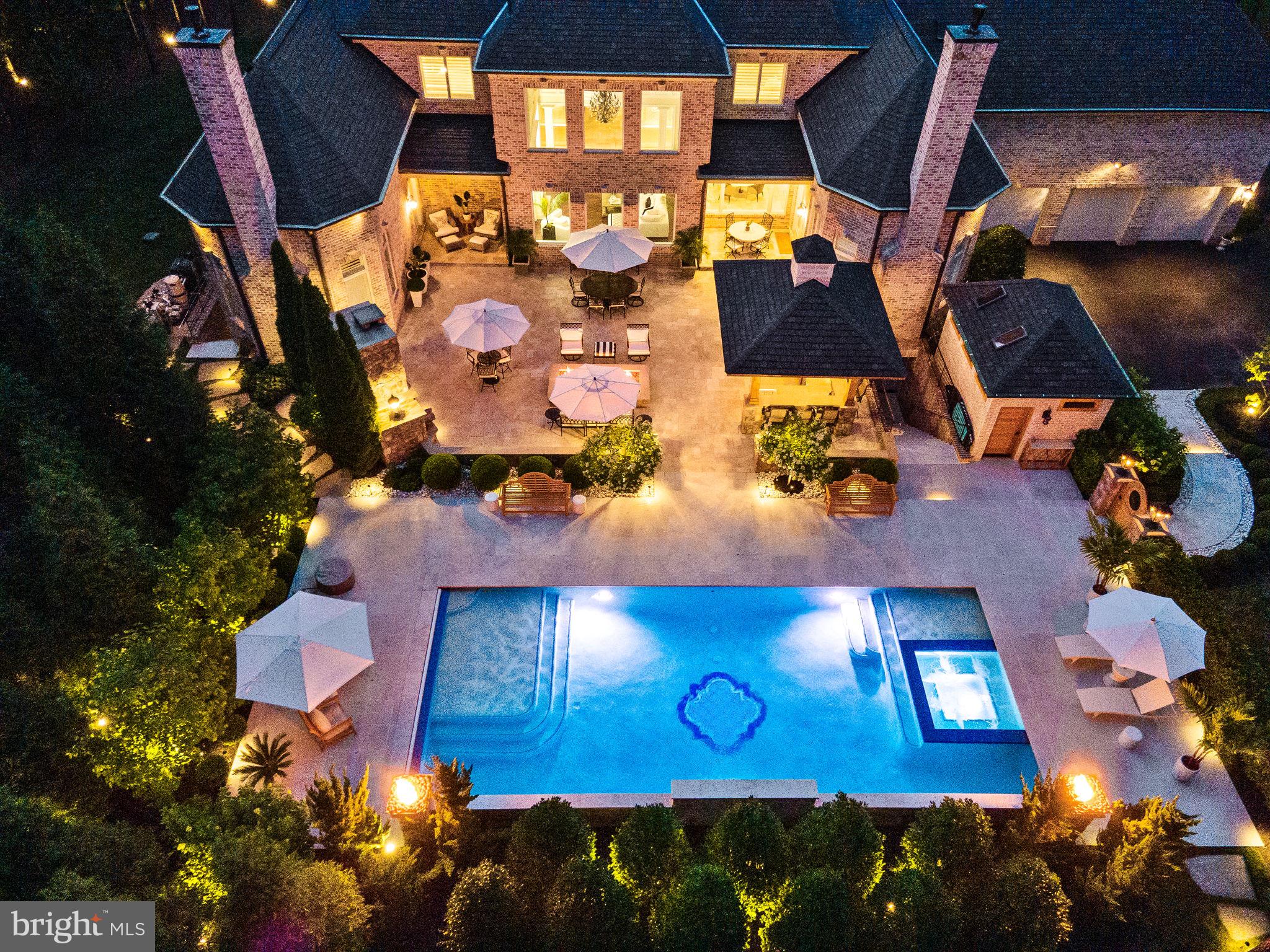 22608 CREIGHTON FARMS DRIVE